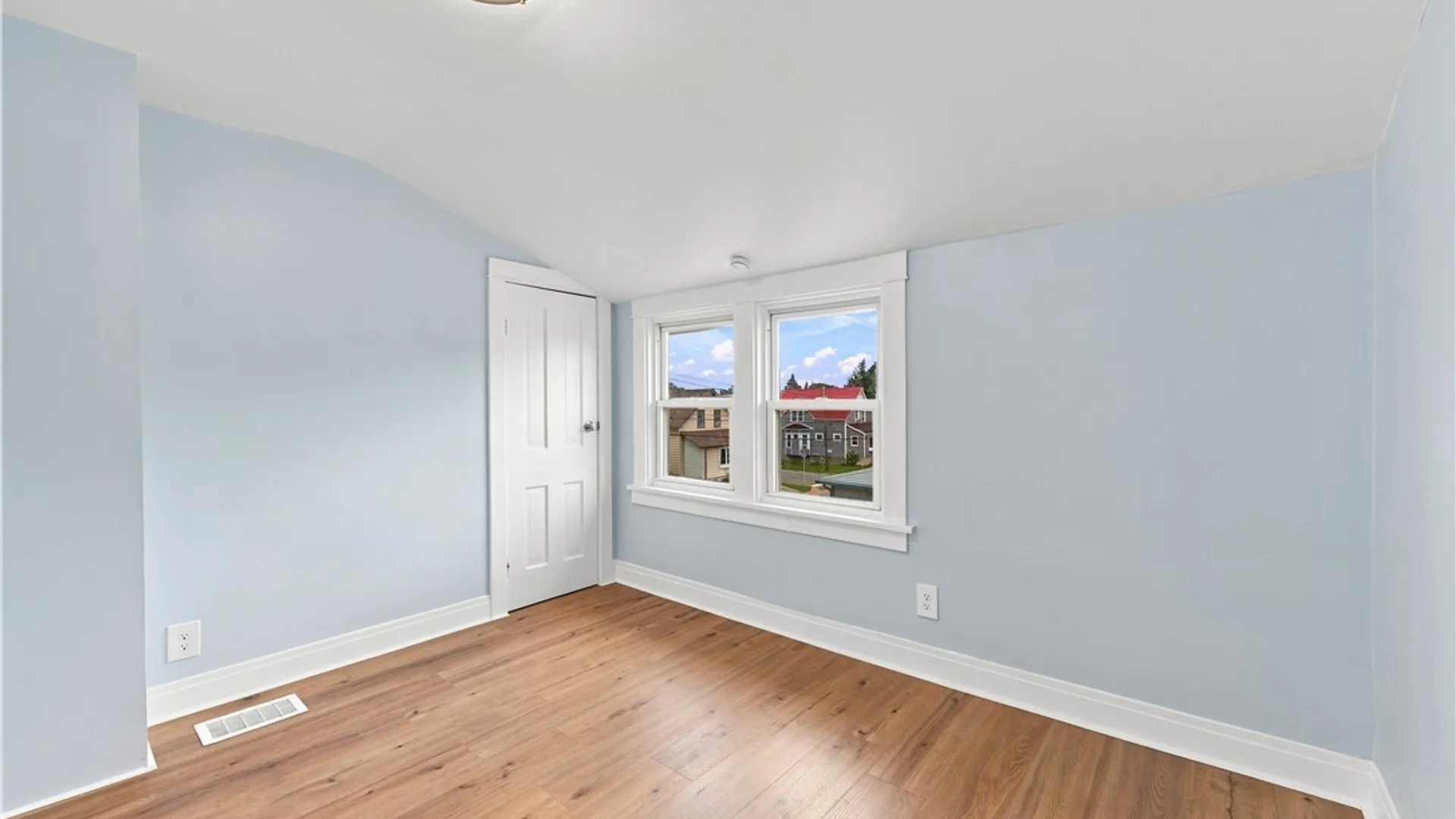 Property at 77 Harlem Road, West Seneca, NY 14224 31