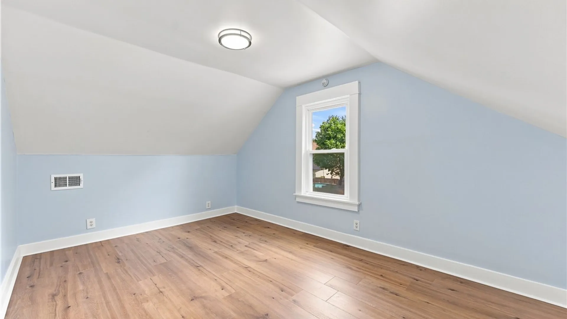 Property at 77 Harlem Road, West Seneca, NY 14224 32
