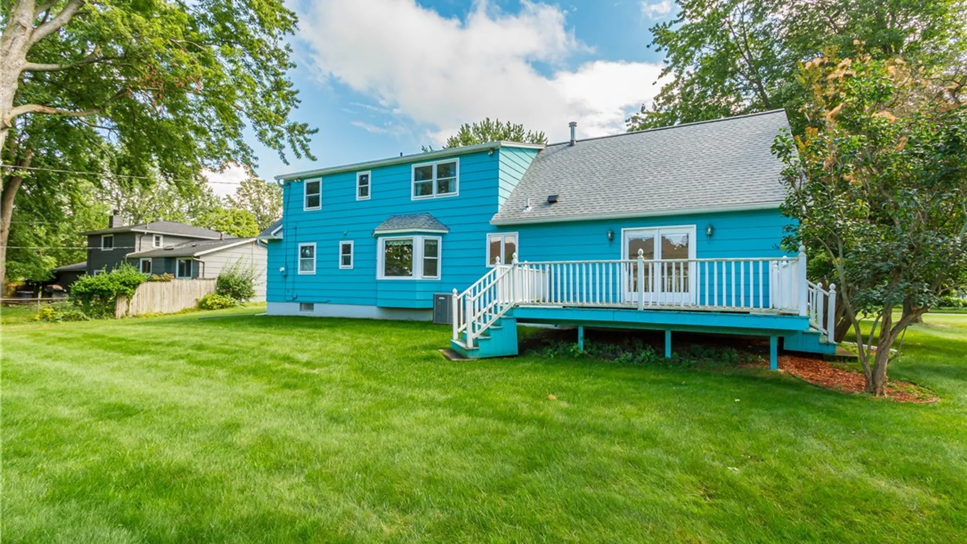 Property at 145 Timberline Dr, Penfield, NY 14526 4