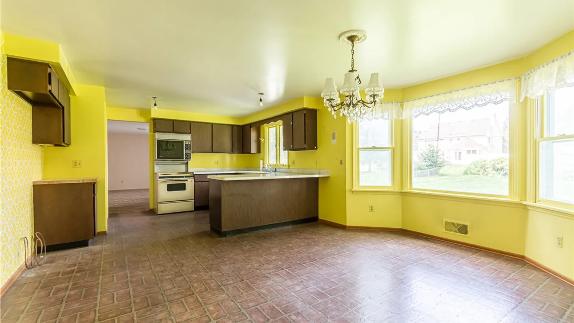 Property at 145 Timberline Dr, Penfield, NY 14526 9