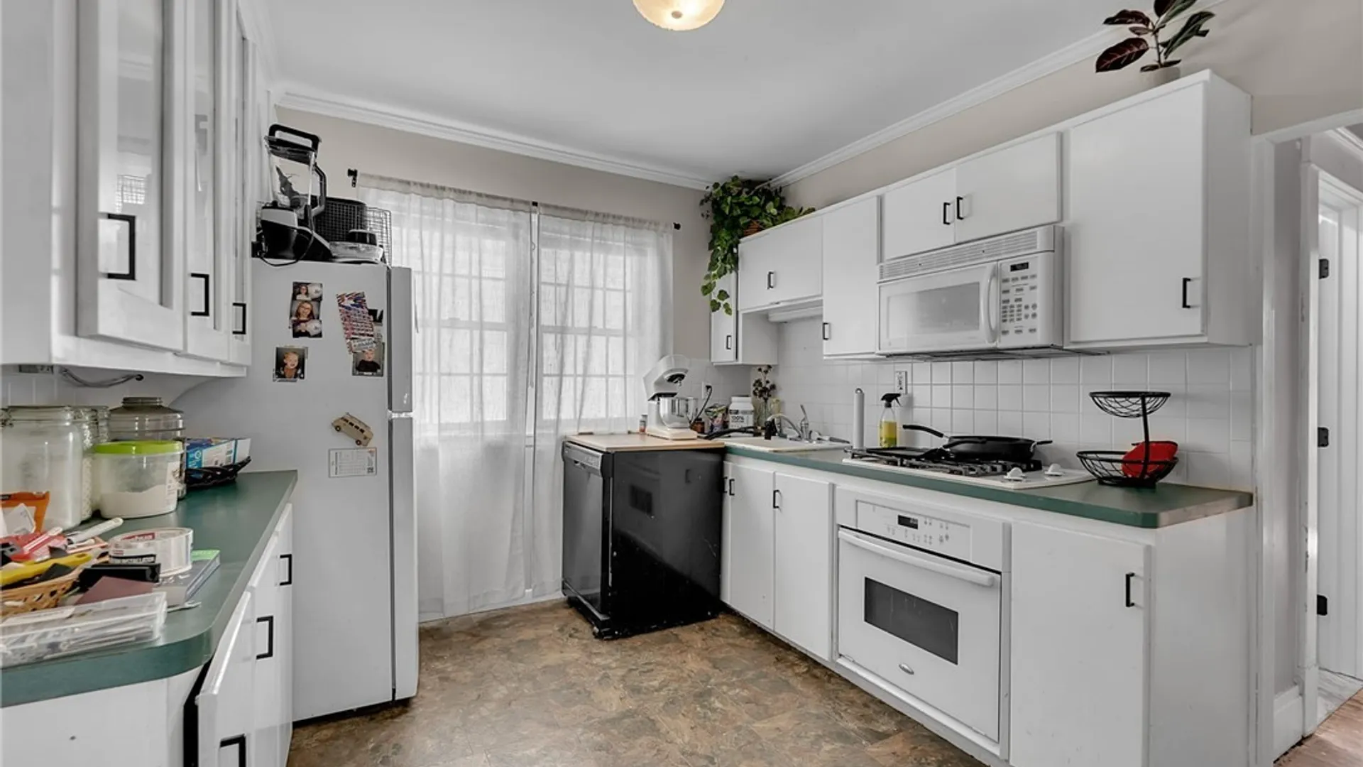 Property at 199 Tacoma Avenue, Buffalo, NY 14216 38