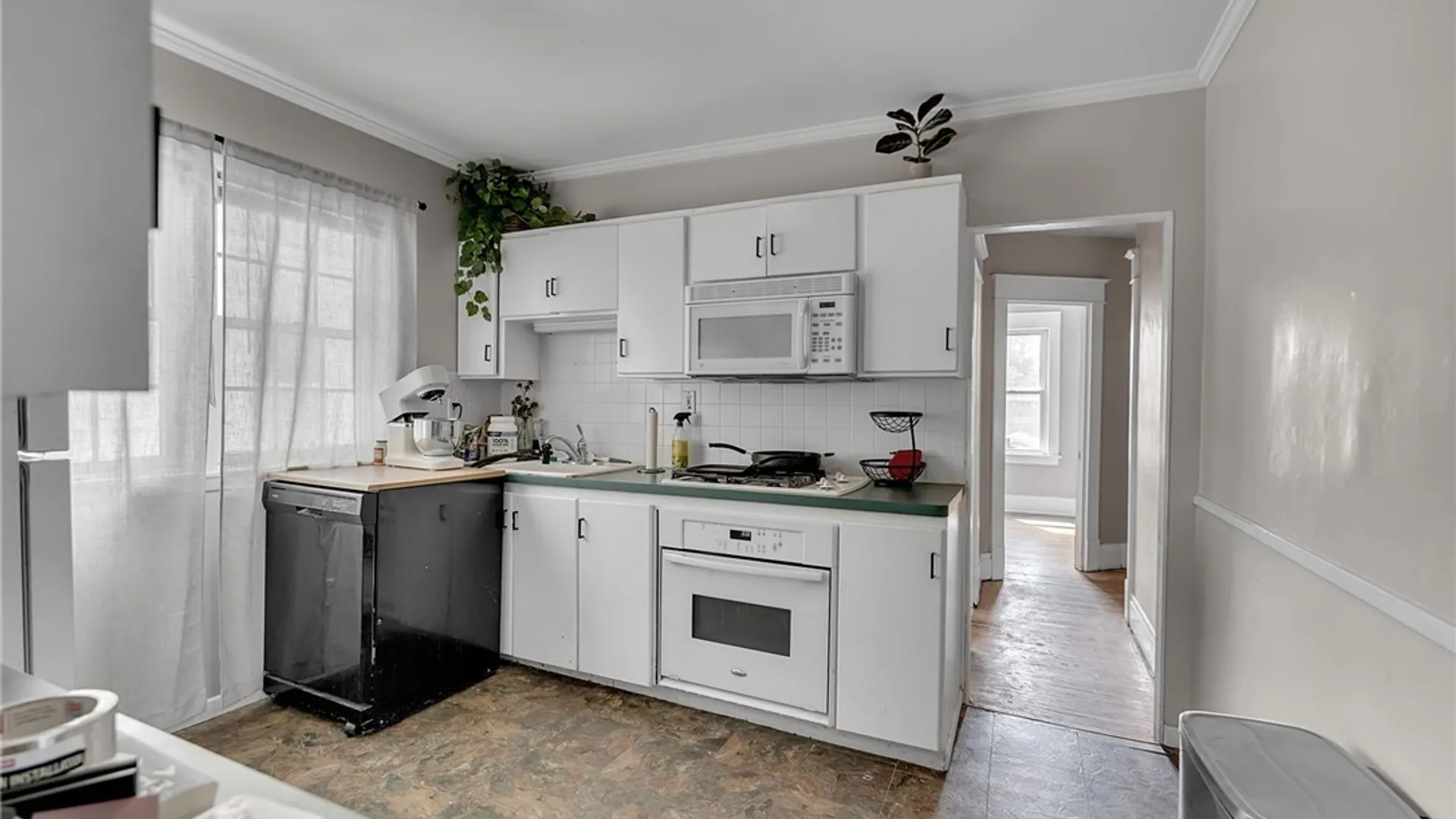 Property at 199 Tacoma Avenue, Buffalo, NY 14216 39
