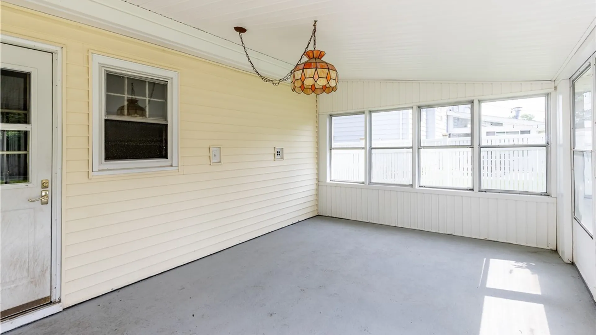 Property at 229 Willow Ridge Drive, Amherst, NY 14228 42