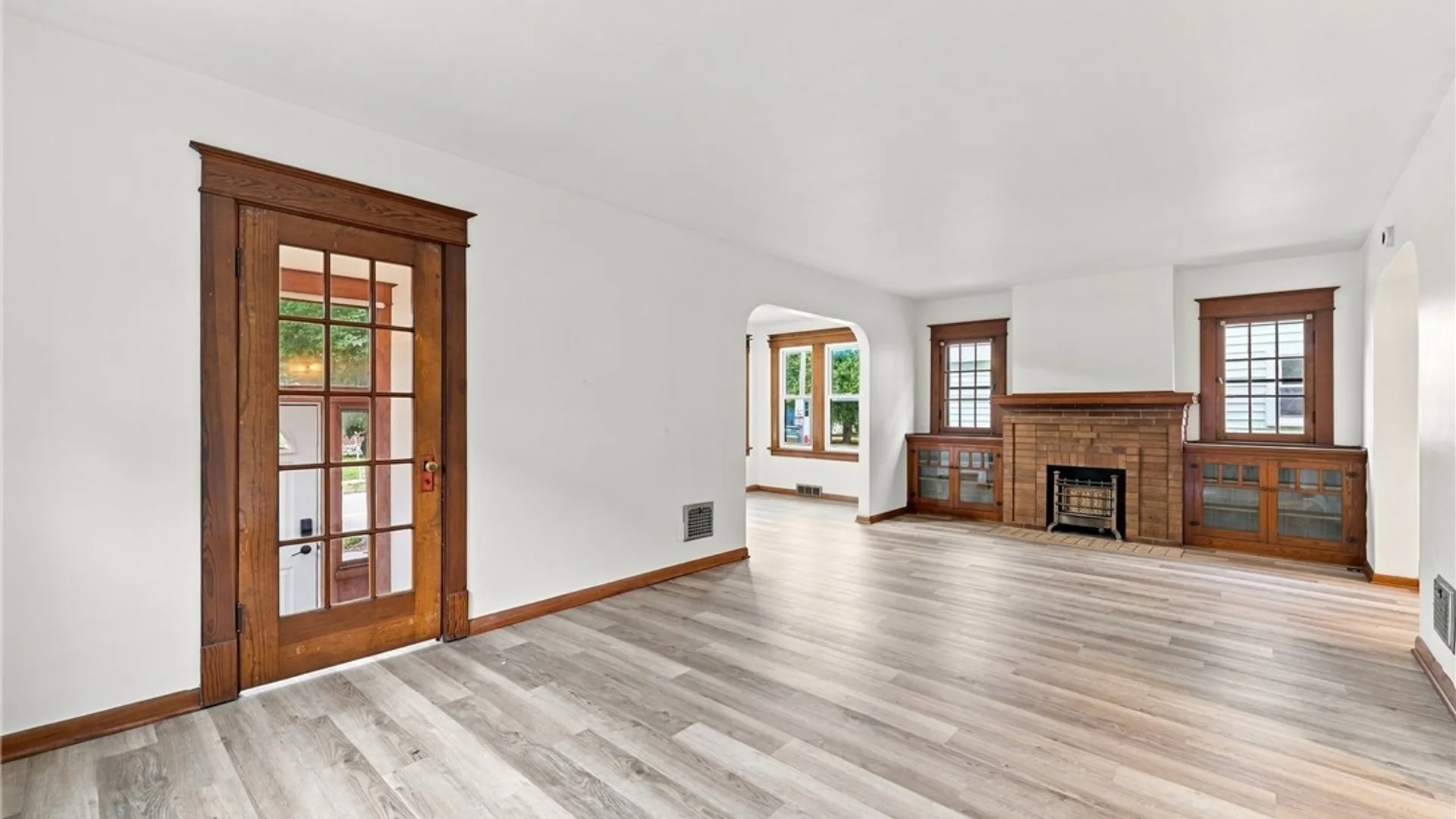 Property at 1062 Tifft Street, Buffalo, NY 14220 5