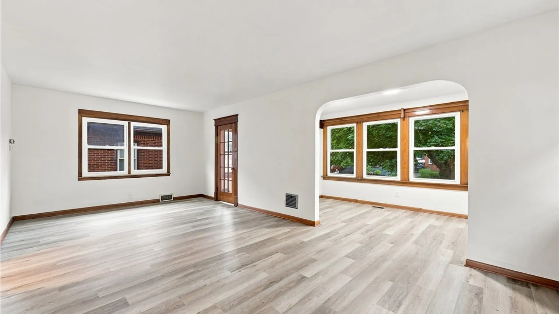 Property at 1062 Tifft Street, Buffalo, NY 14220 8