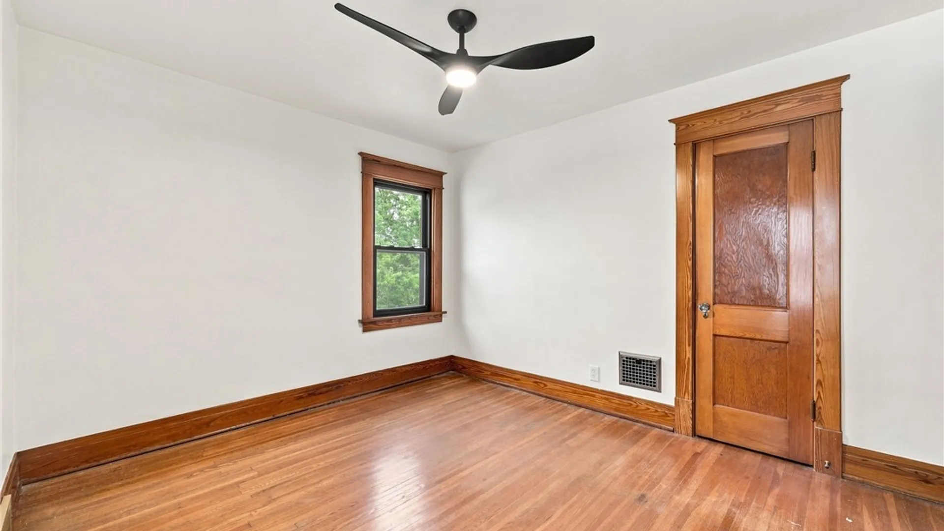 Property at 1062 Tifft Street, Buffalo, NY 14220 30
