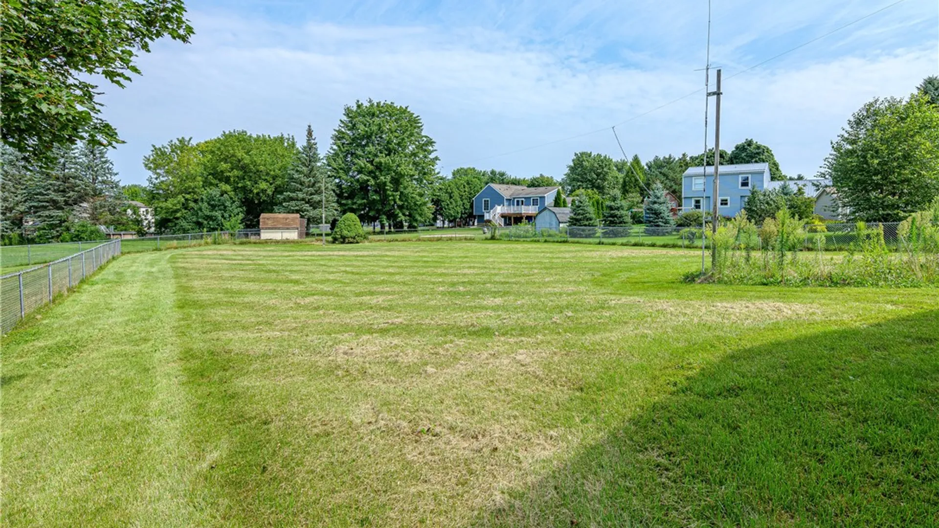 Property at 19 Yearling Drive, Henrietta, NY 14467 28