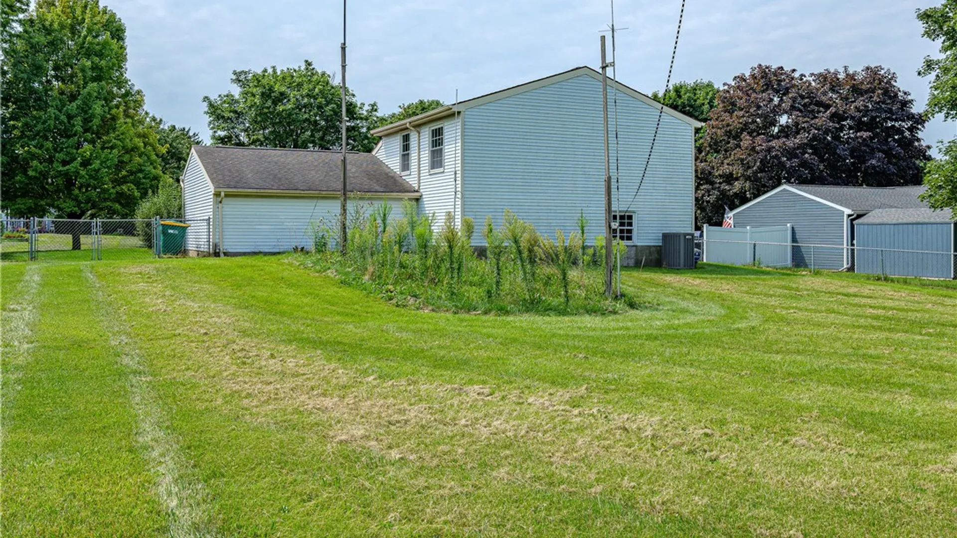Property at 19 Yearling Drive, Henrietta, NY 14467 27