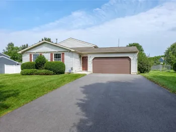Property at 19 Yearling Drive, Henrietta, NY 14467