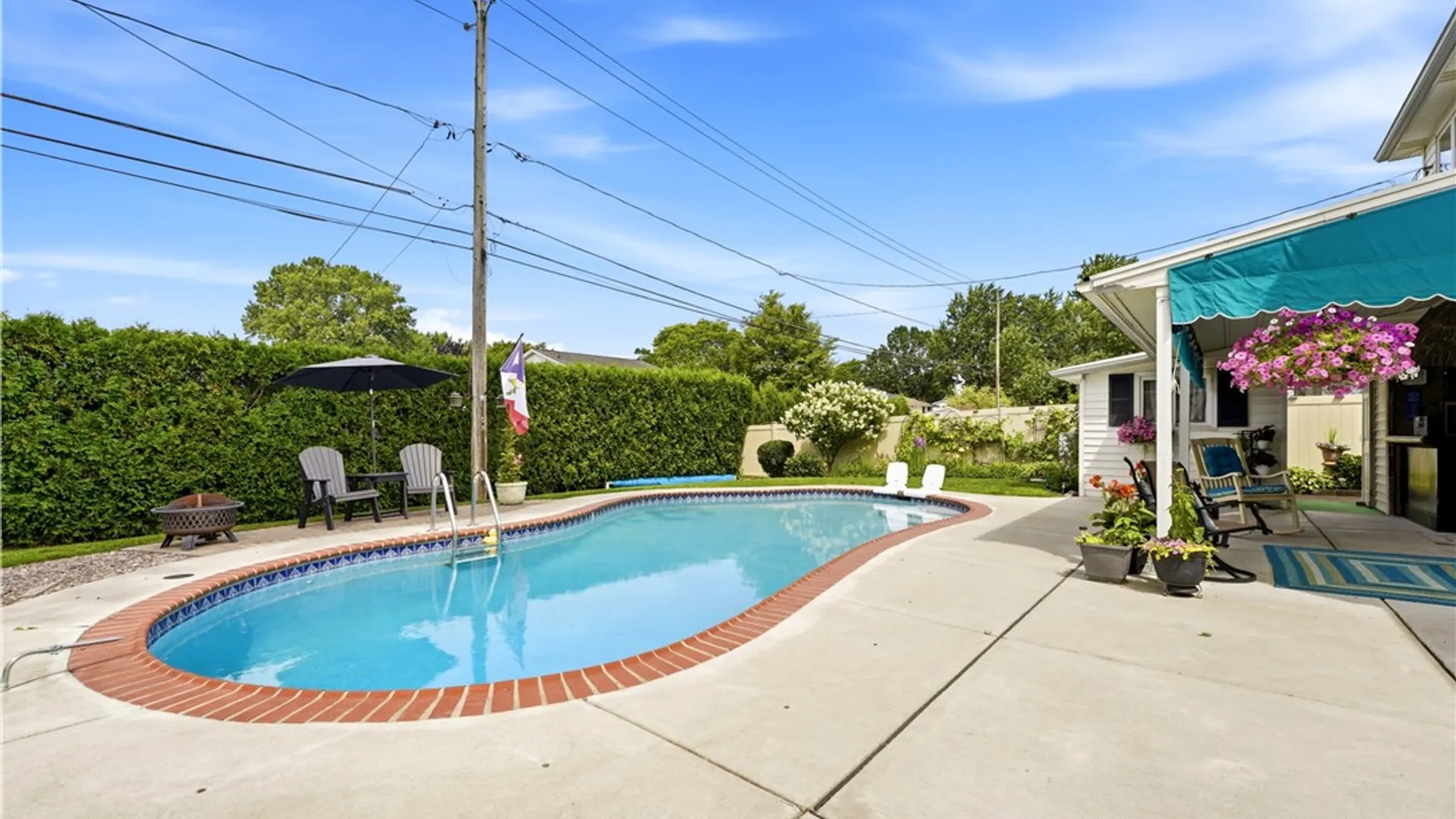 Property at 124 Palmdale Drive, Amherst, NY 14221 3