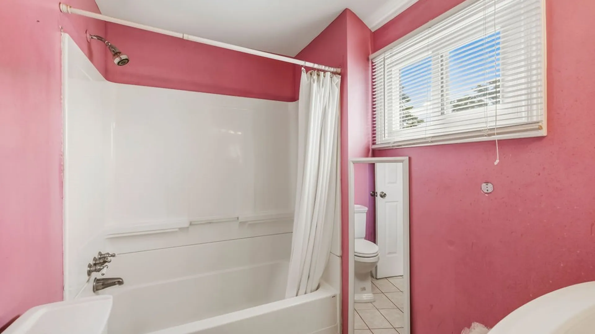 Property at 423 76th Street, Niagara Falls, NY 14304 16