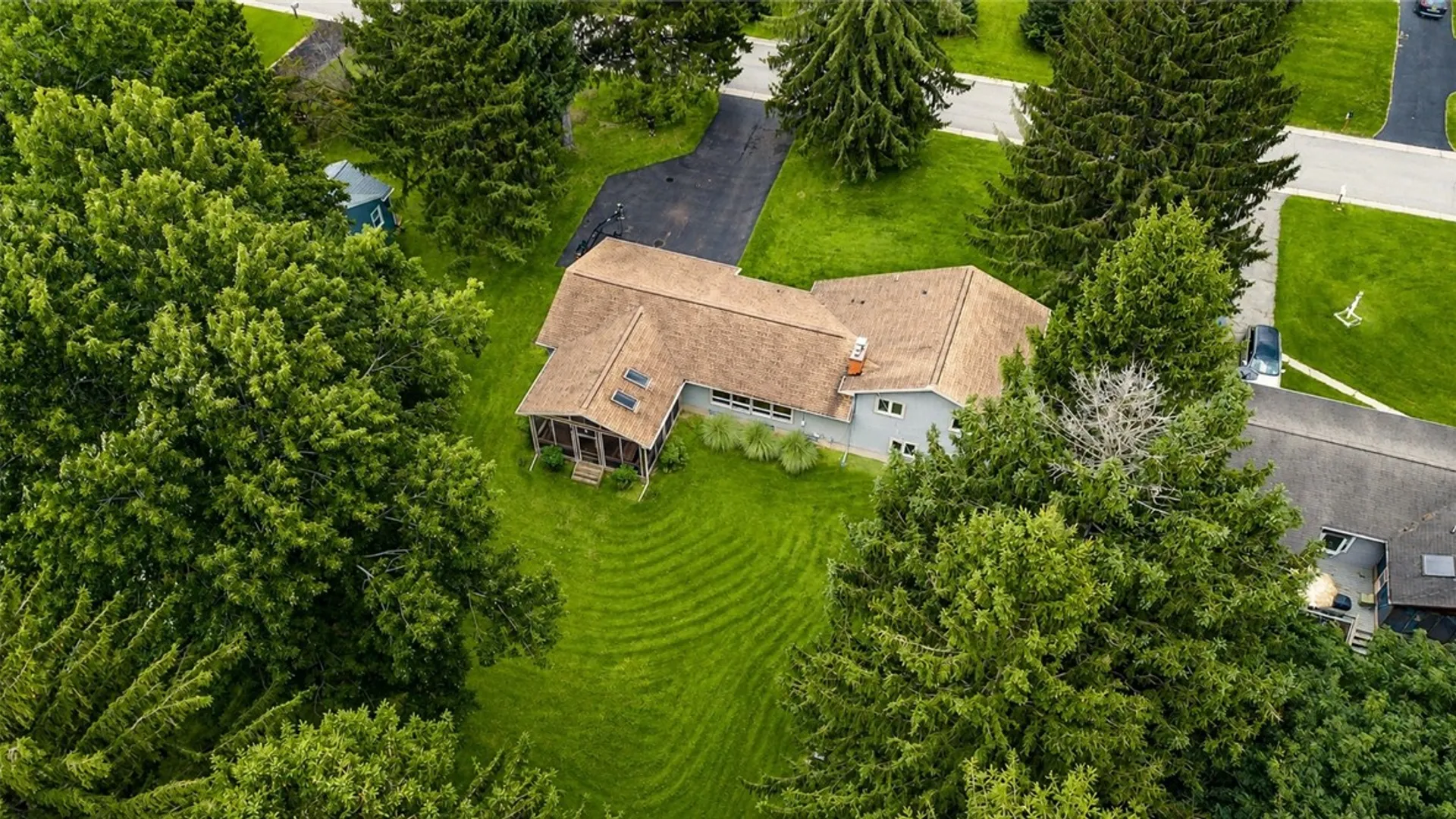 Property at 105 Merryhill Drive, Penfield, NY 14625 48