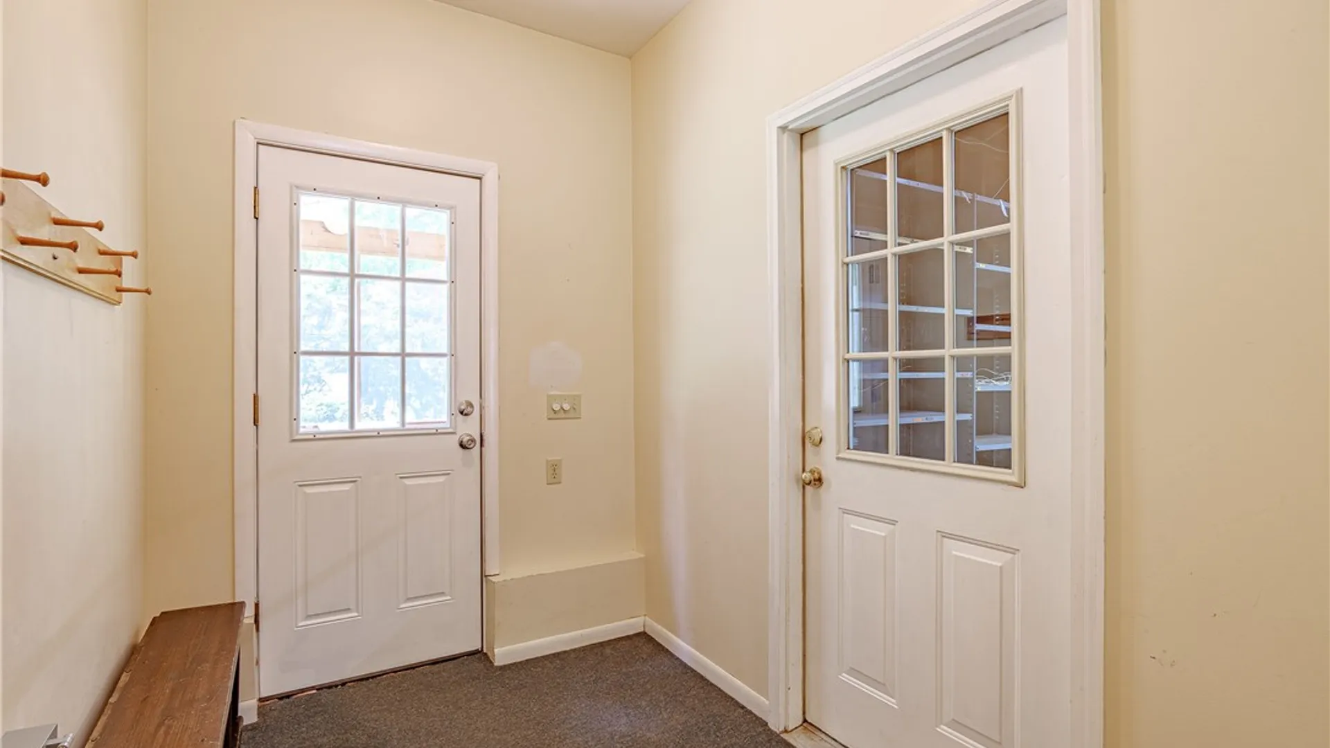 Property at 105 Merryhill Drive, Penfield, NY 14625 40