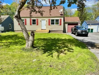 Property at 220 Roxann Avenue, Cicero, NY 13212