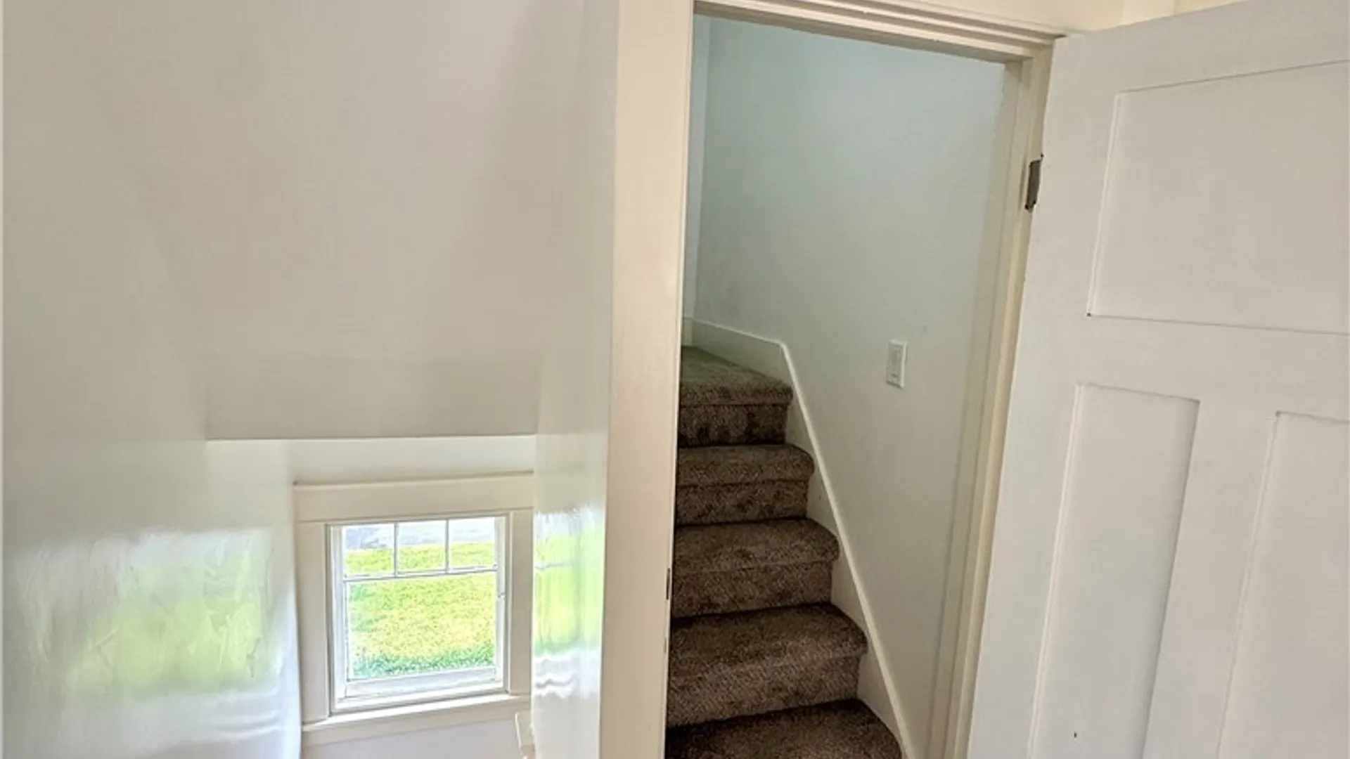 Property at 75 W Hazeltine Avenue, Tonawanda, NY 14217 31