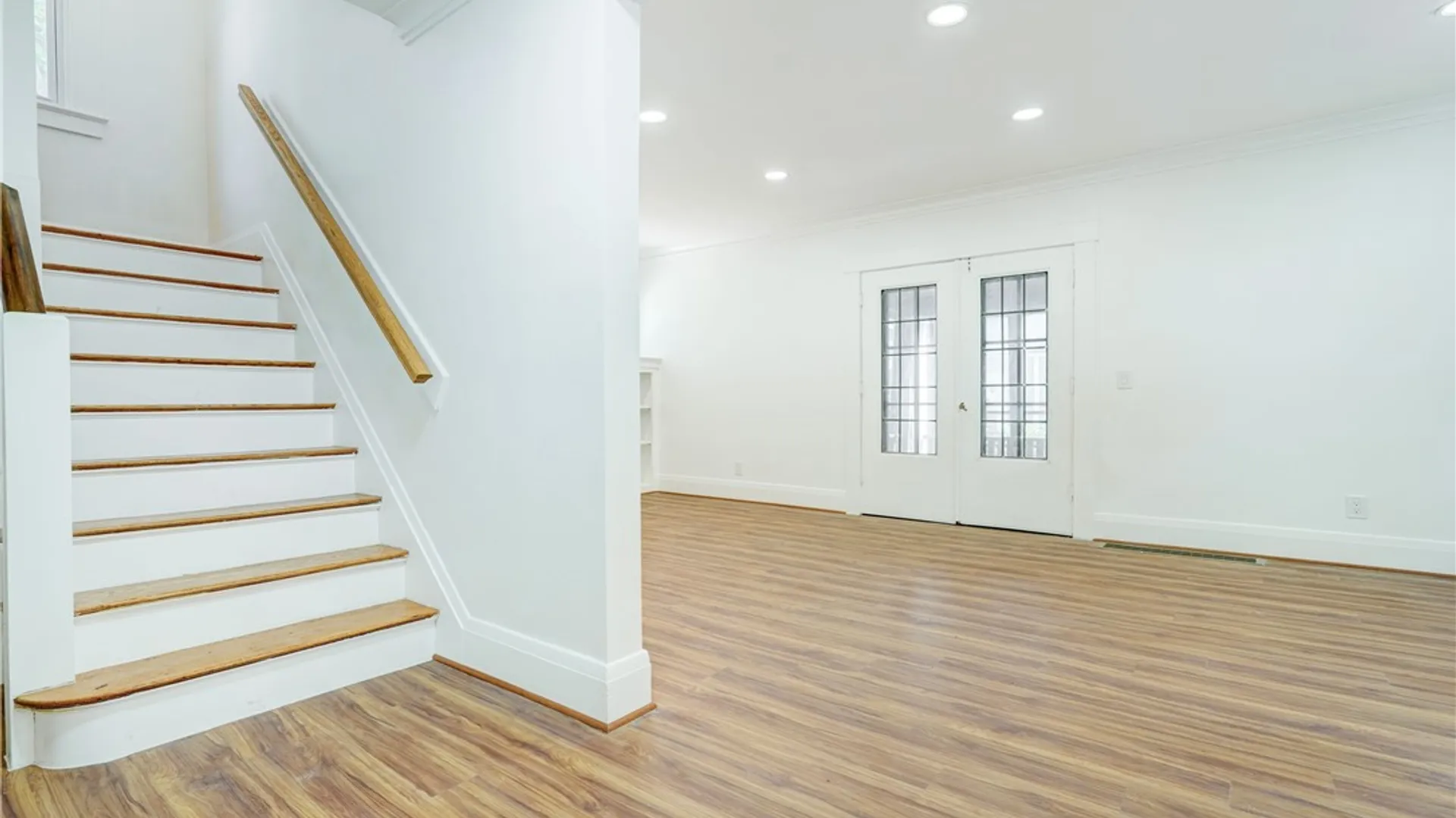 Property at 162 Merchants Road, Rochester, NY 14609 7