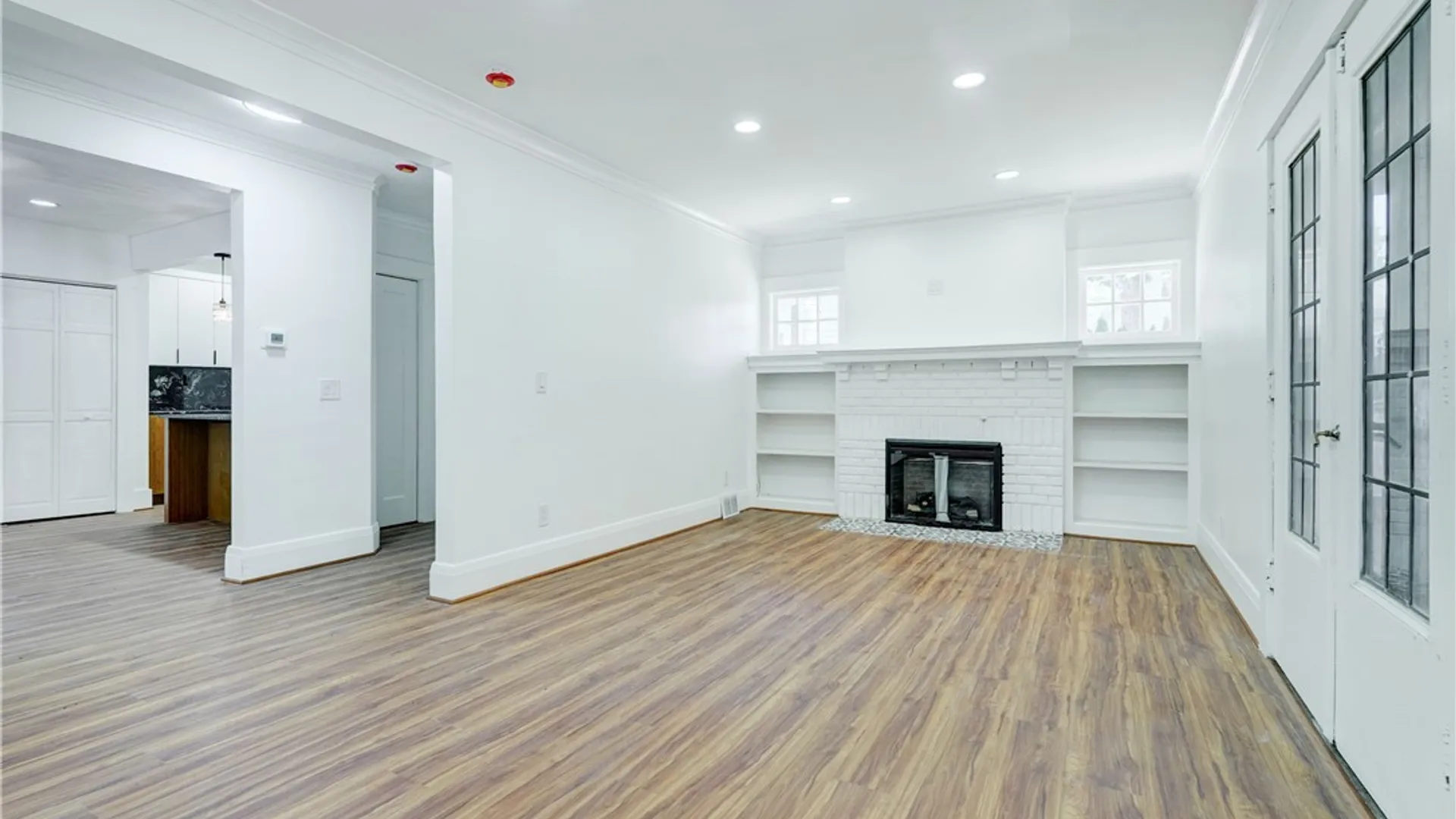 Property at 162 Merchants Road, Rochester, NY 14609 9