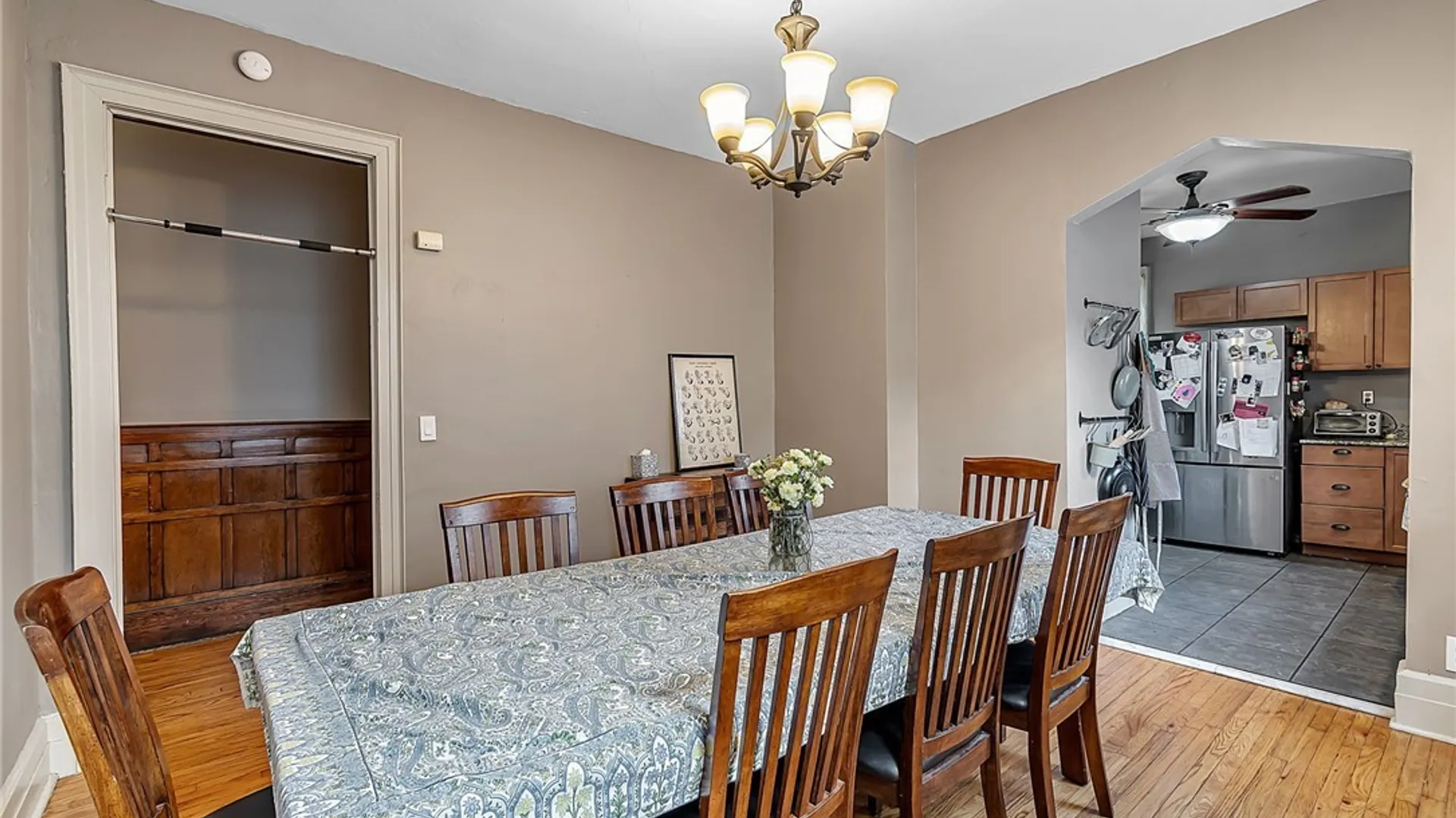 Property at 22 Anderson Place, Buffalo, NY 14222 7
