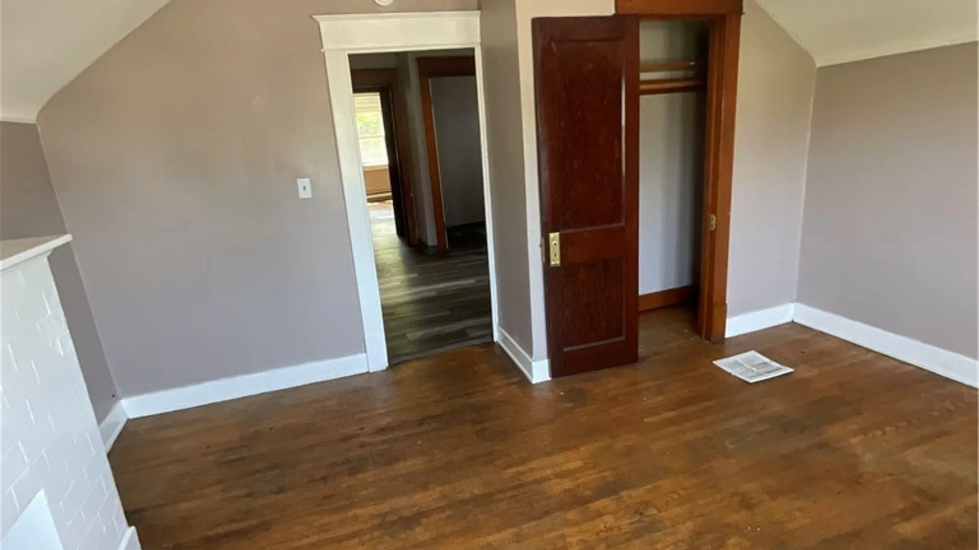 Property at 141 Shirley Avenue, Buffalo, NY 14215 5