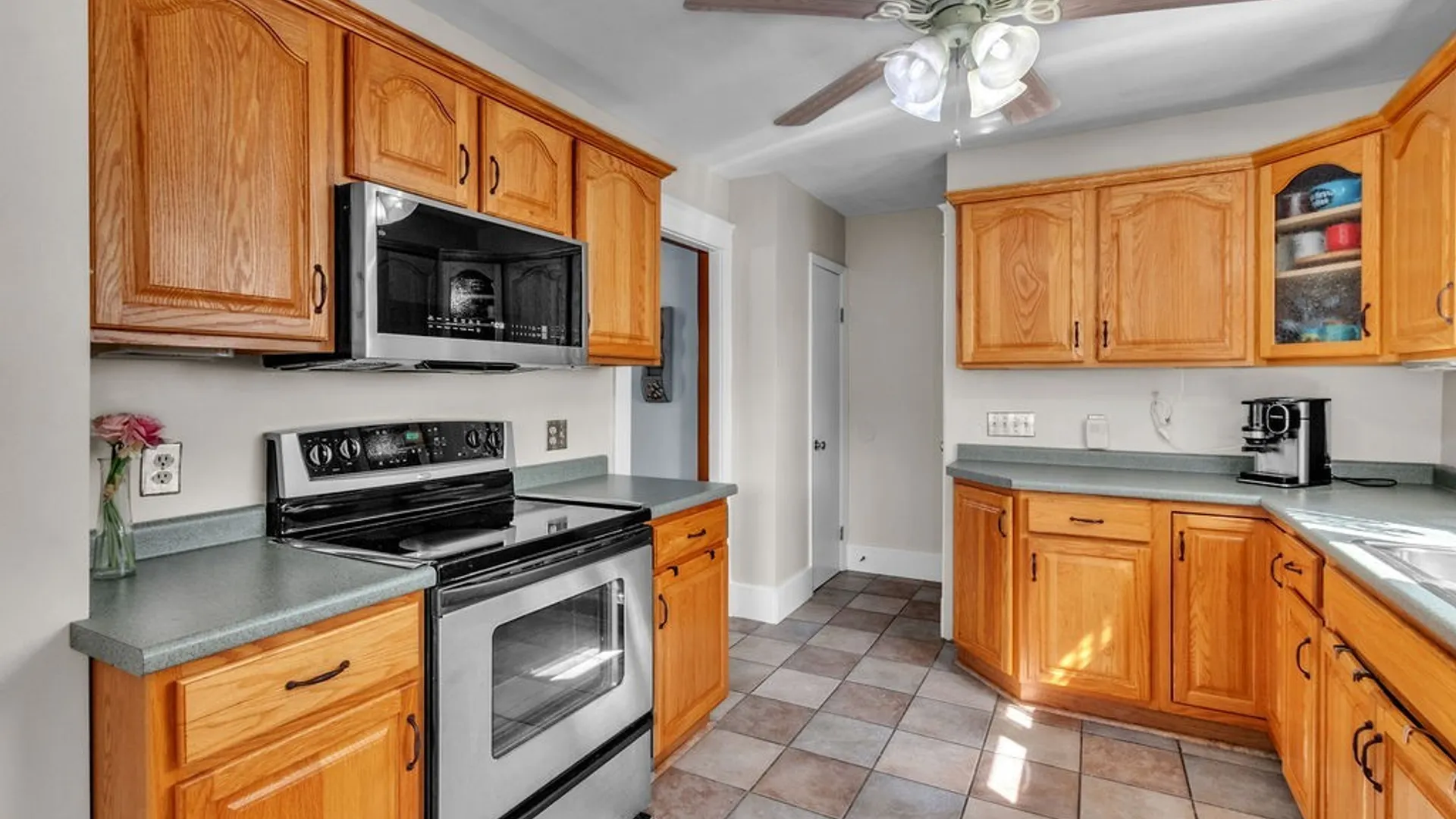Property at 95 Princeton Boulevard, Tonawanda, NY 14217 4