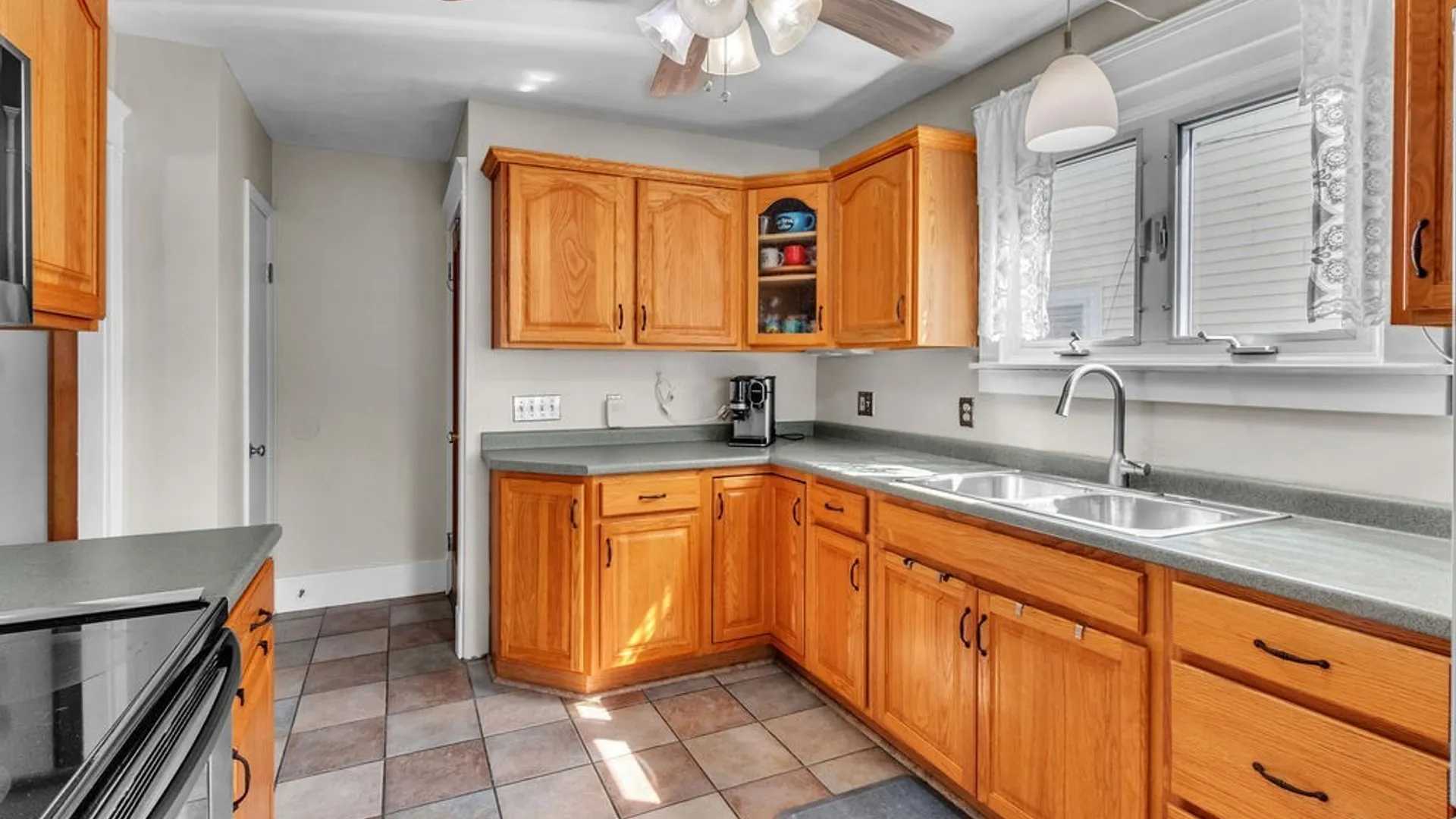 Property at 95 Princeton Boulevard, Tonawanda, NY 14217 6