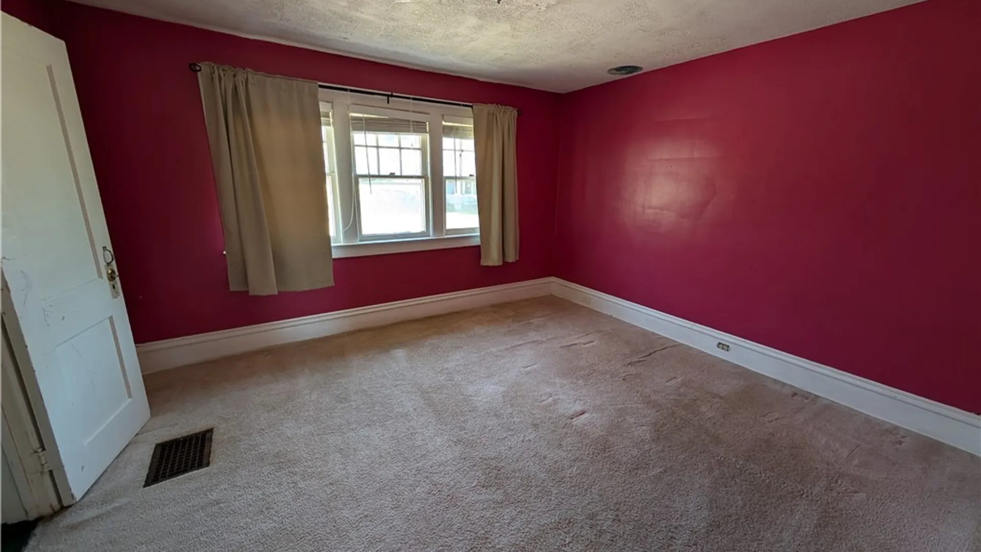 Property at 140 Maple Street, Jamestown, NY 14701 28