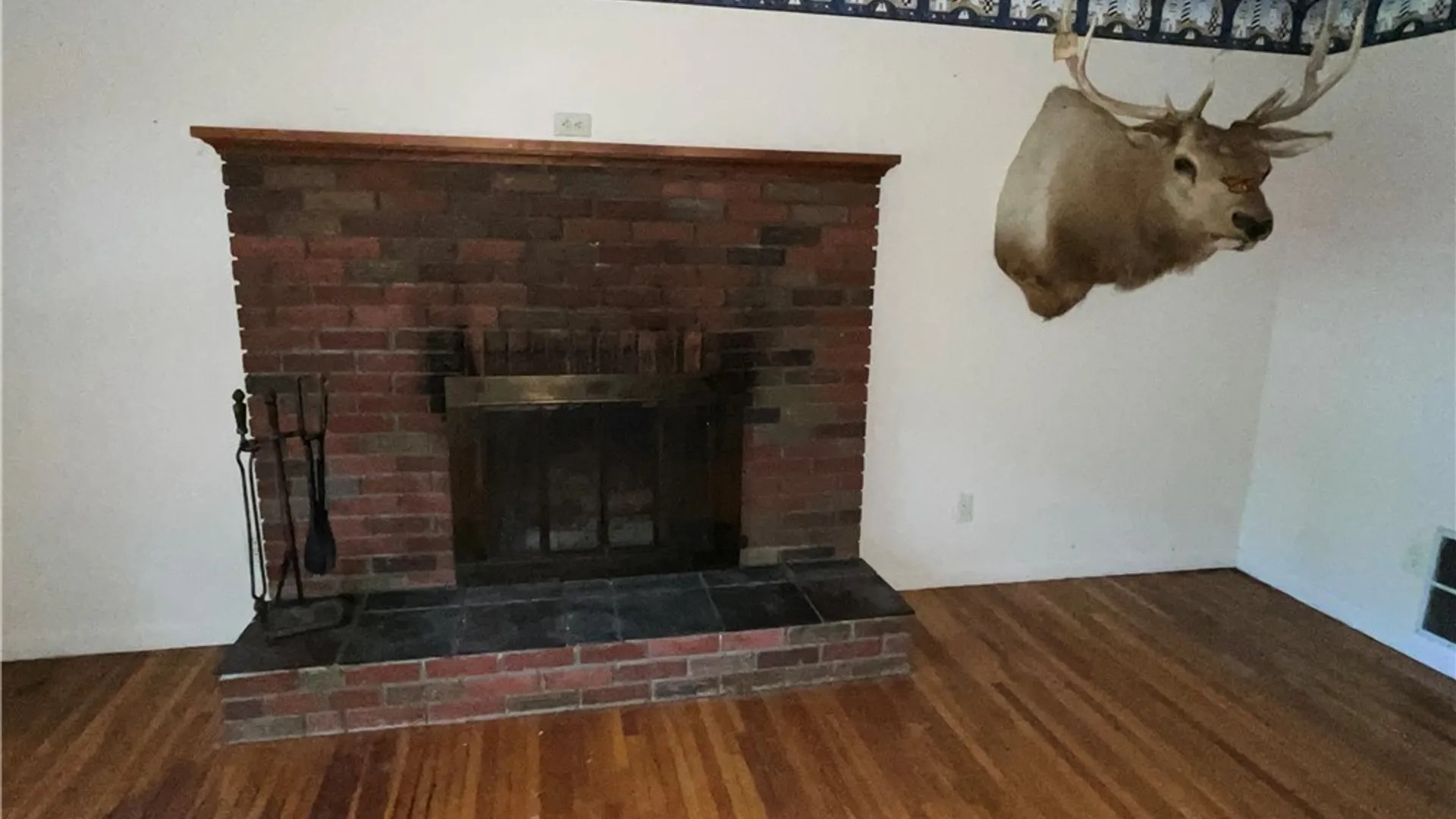 Property at 632 Shore Drive, Henrietta, NY 14586 4