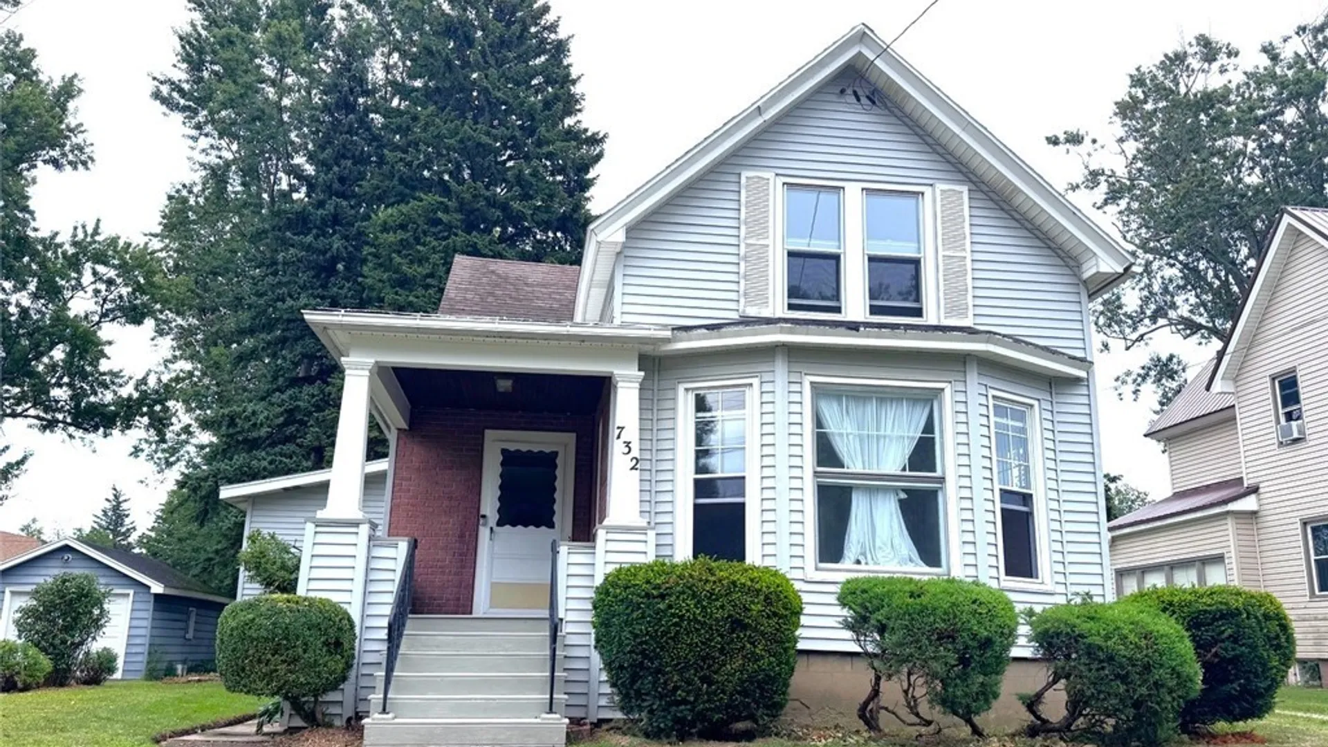 Property at 732 Park Avenue, Dunkirk, NY 14048 3