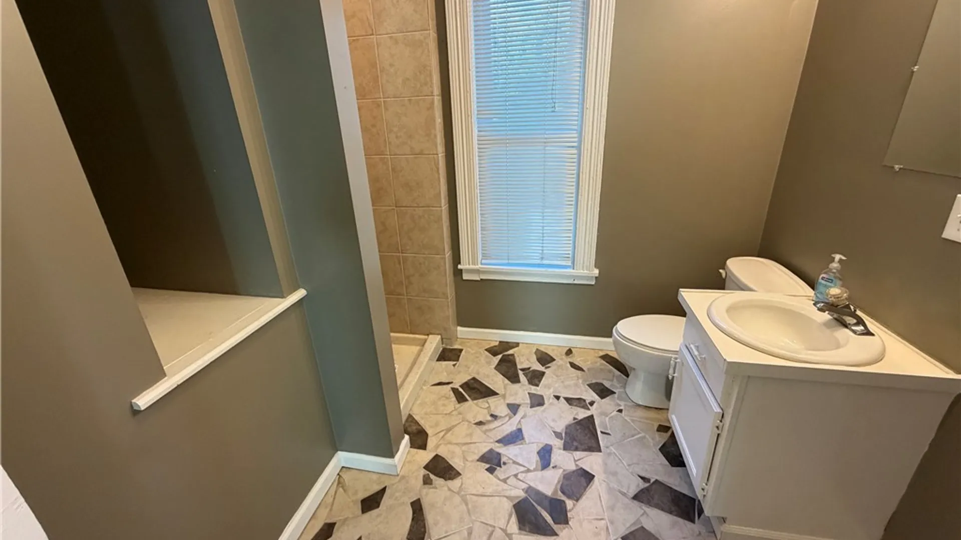 Property at 169 Mayar Street, Syracuse, NY 13208 6