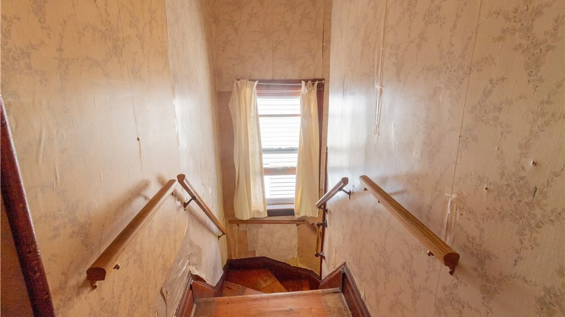 Property at 236 Barton Street, Buffalo, NY 14213 19