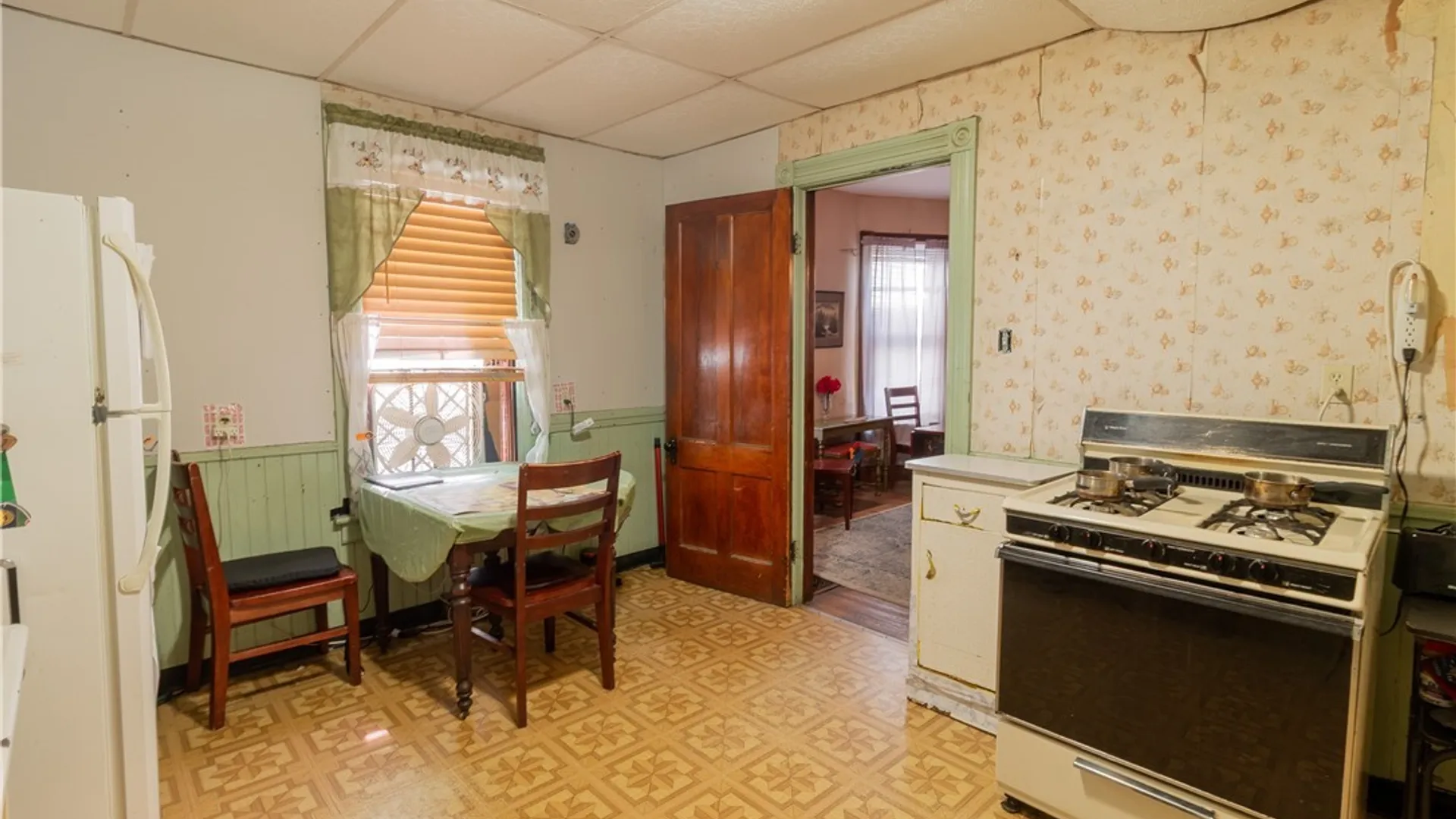 Property at 236 Barton Street, Buffalo, NY 14213 13