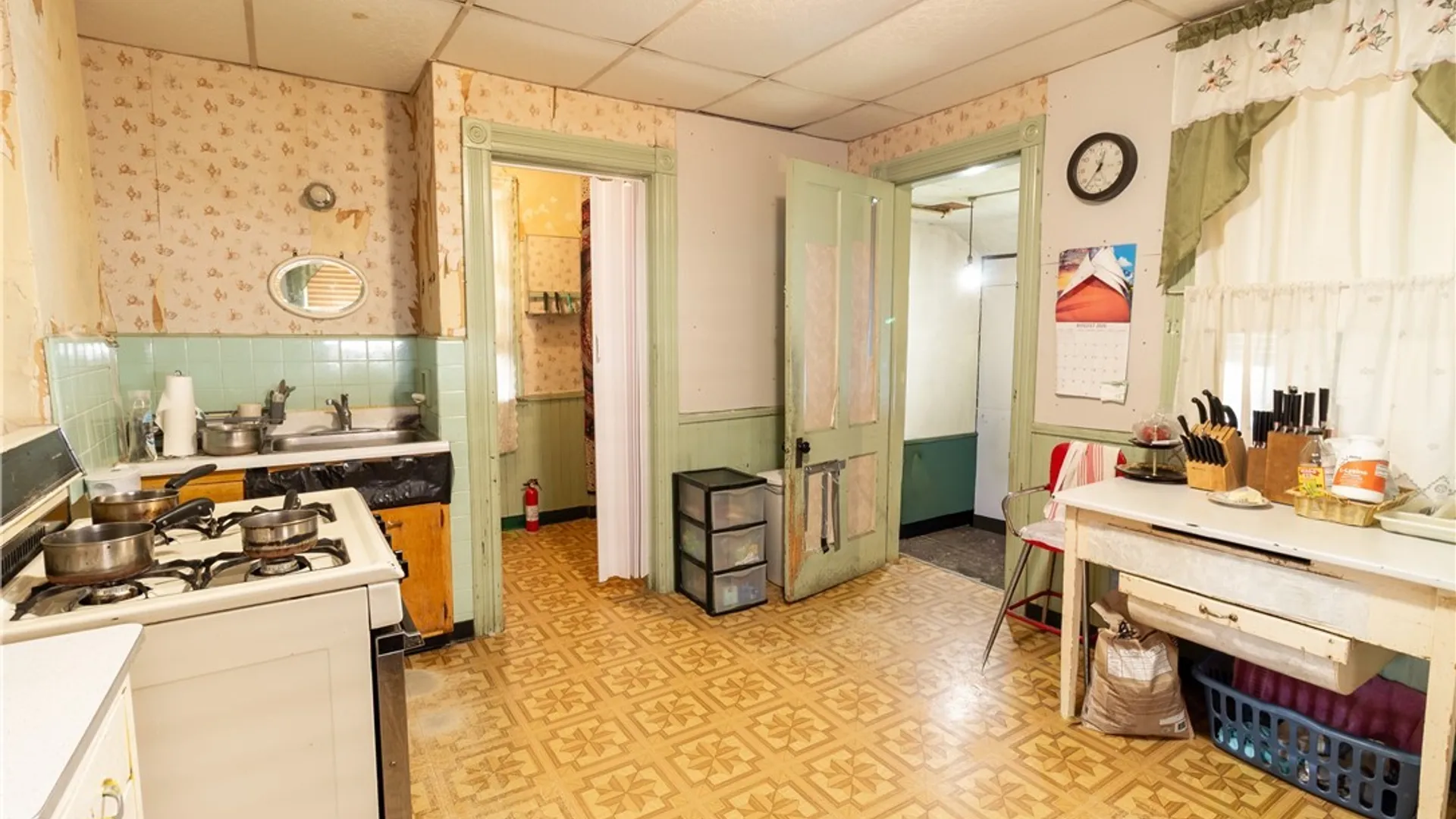 Property at 236 Barton Street, Buffalo, NY 14213 14