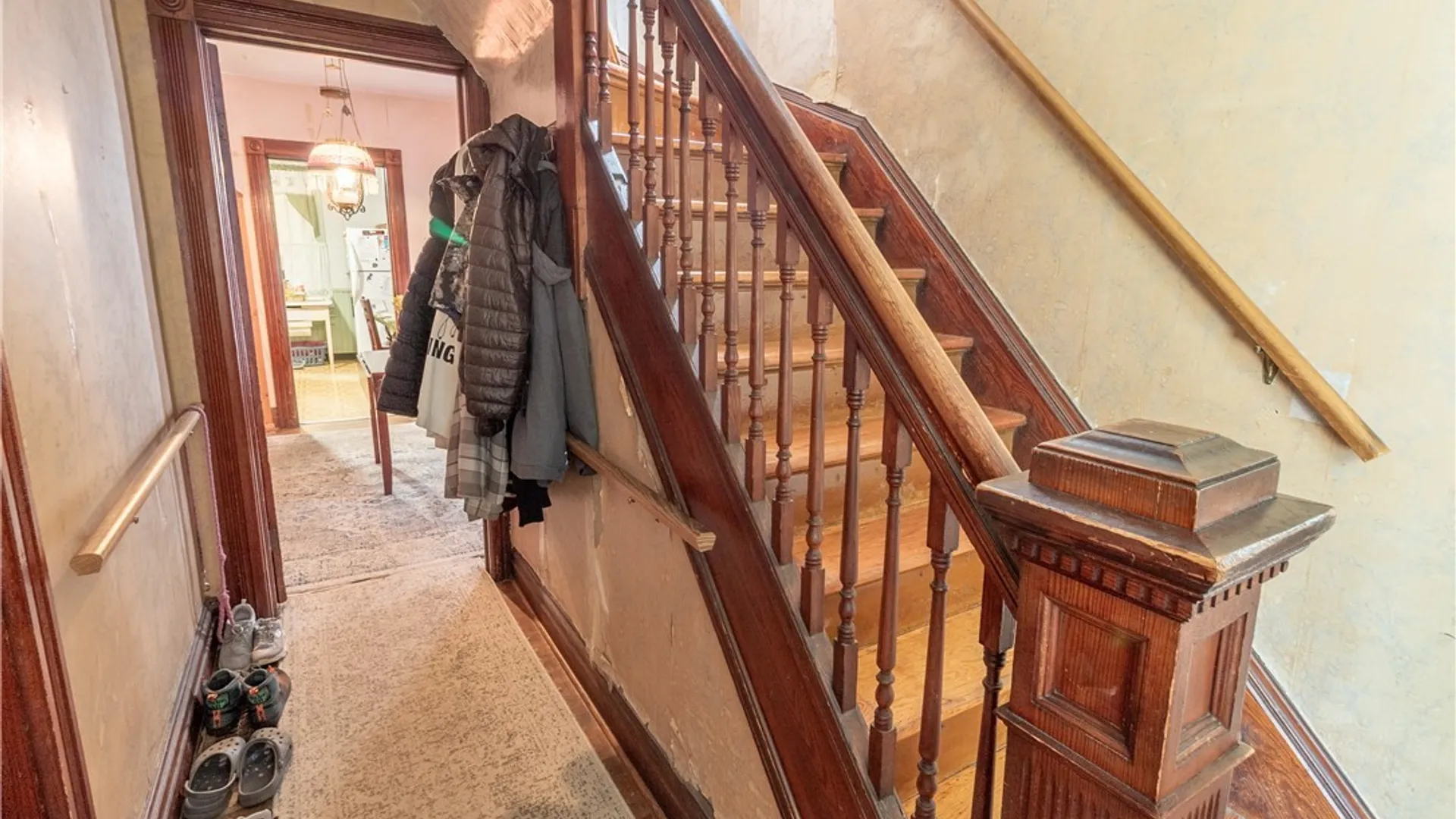 Property at 236 Barton Street, Buffalo, NY 14213 8