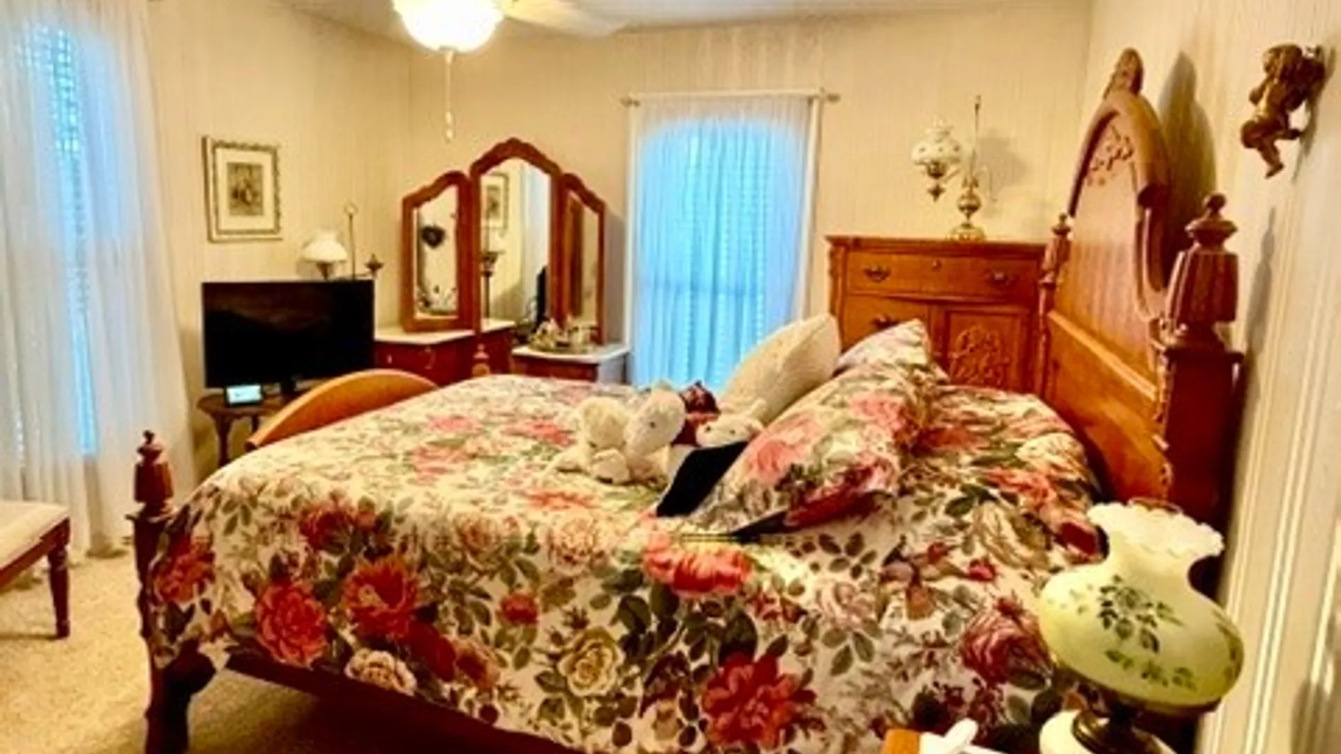 Property at 8143 West Avenue, Royalton, NY 14067 26