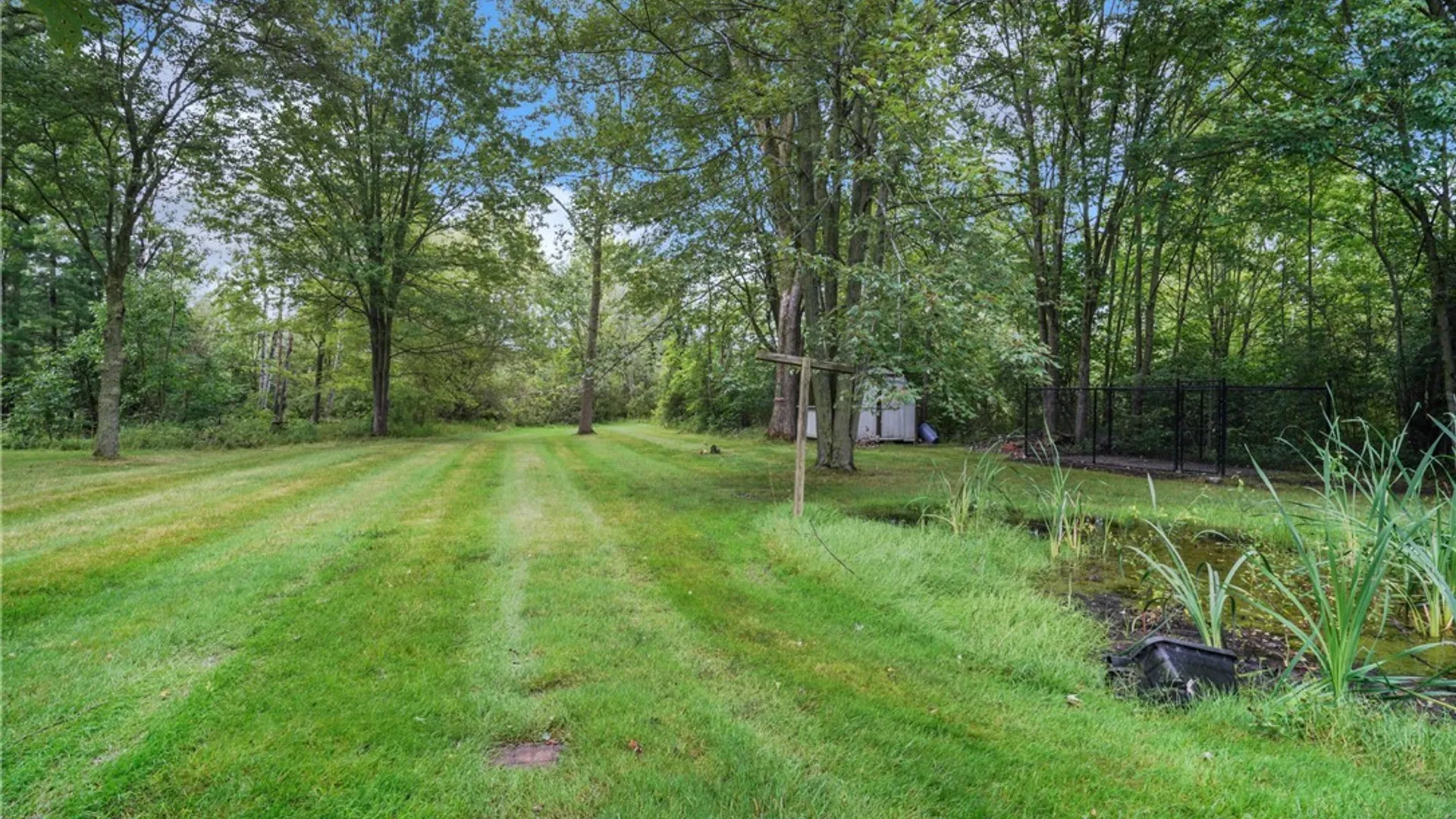 Property at 7143 Akron Road, Lockport Town, NY 14094 3