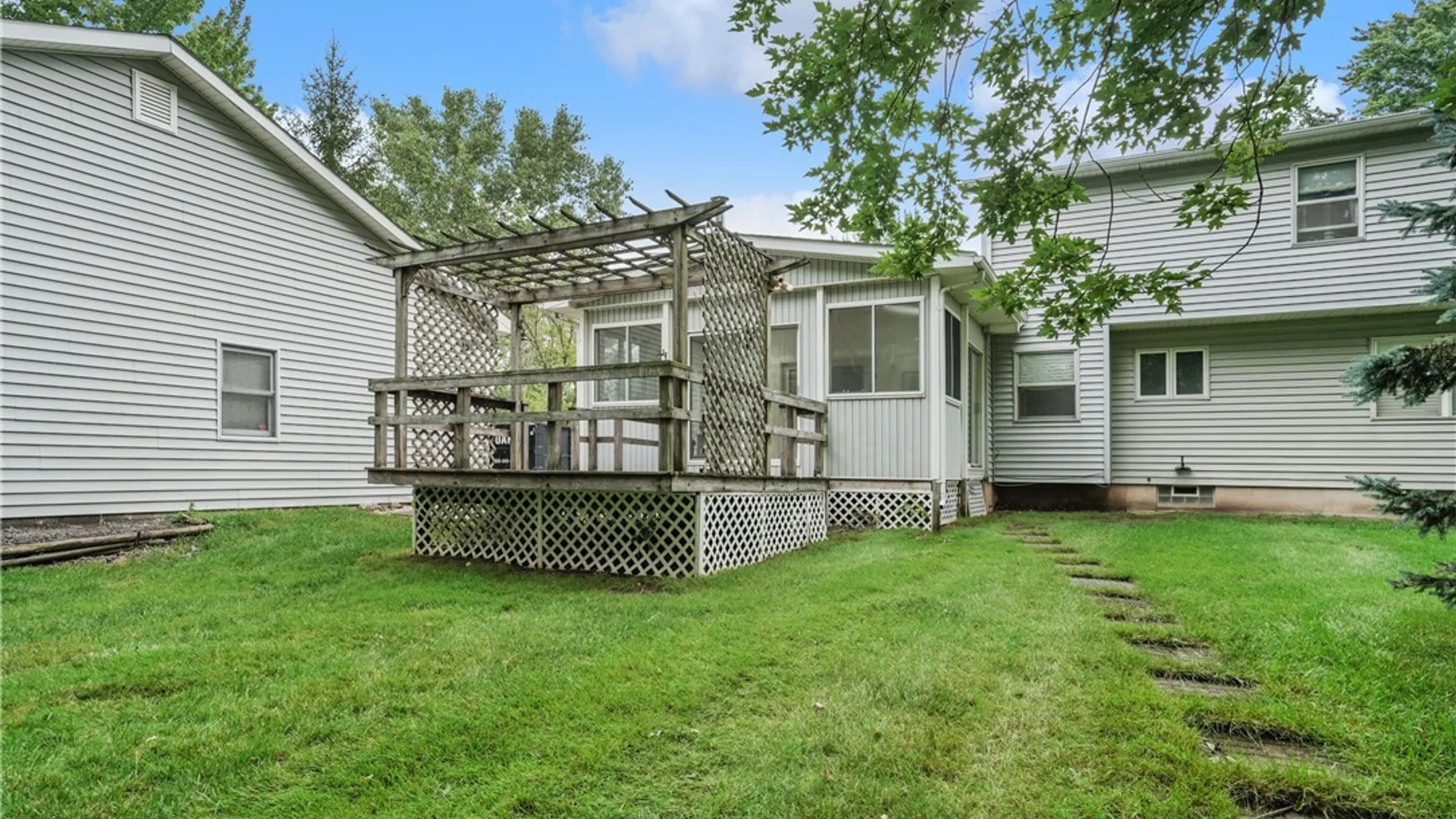 Property at 7143 Akron Road, Lockport Town, NY 14094 35