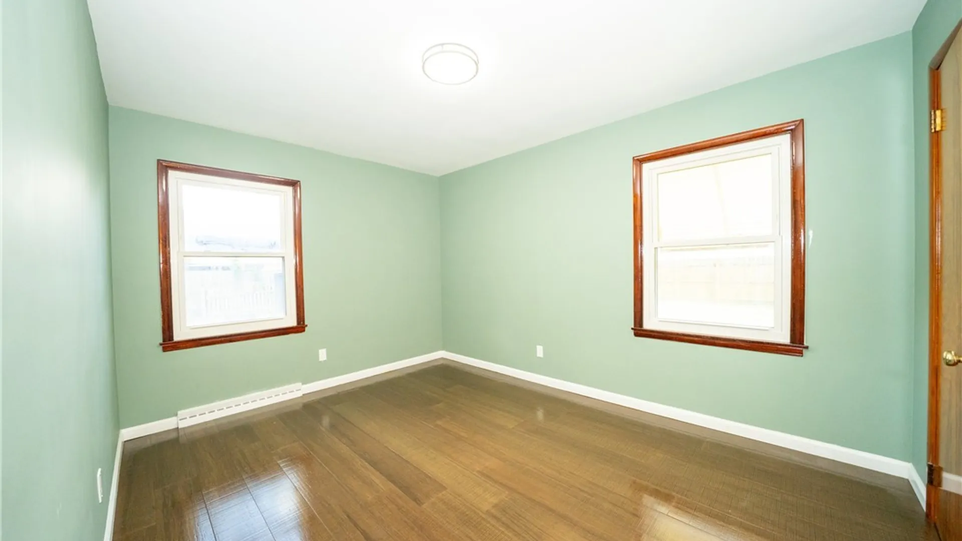 Property at 577 Delaware Street, Tonawanda, NY 14150 32