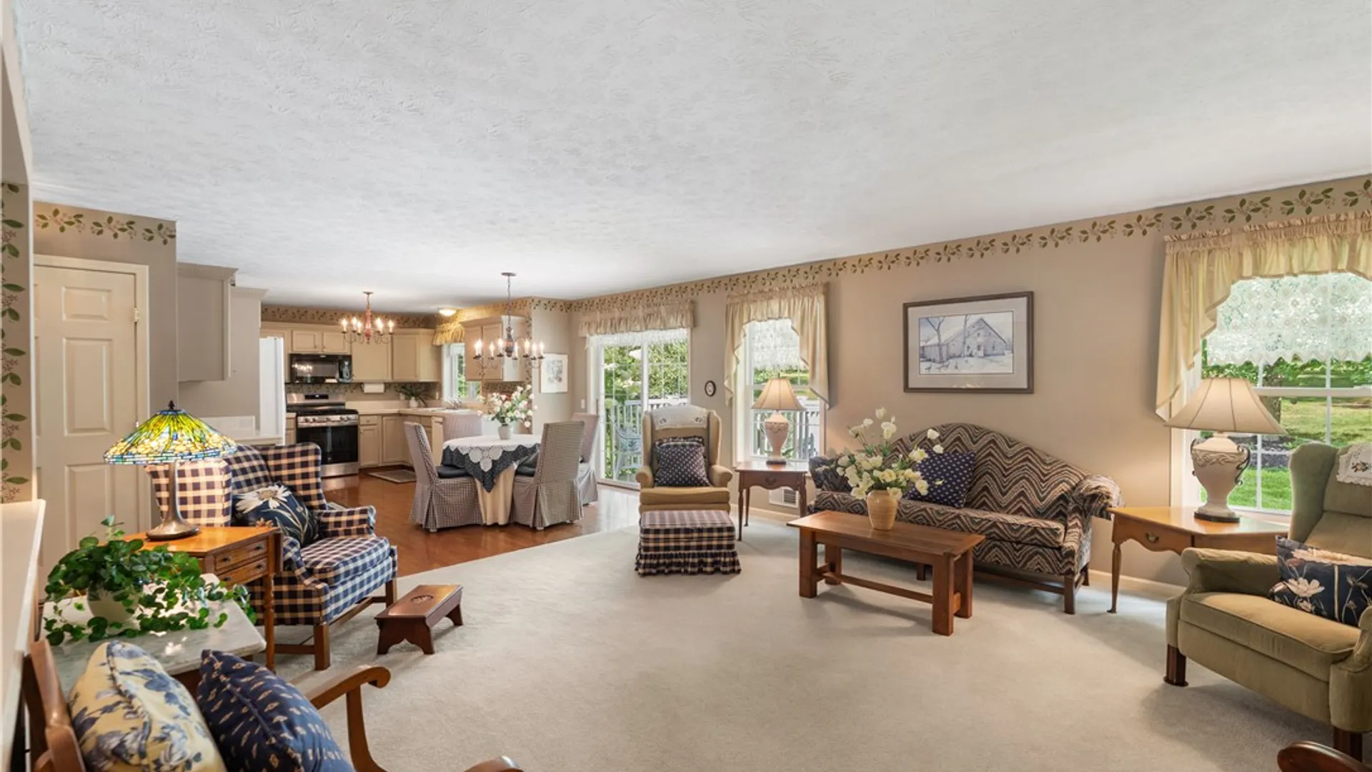 Property at 130 Longview Blvd Boulevard, Livonia, NY 14487 12