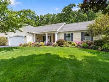 Property at 130 Longview Blvd Boulevard, Livonia, NY 14487