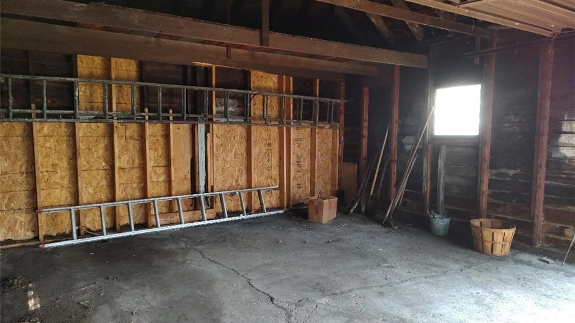 Property at 1568 Elmwood Avenue, Buffalo, NY 14207 41