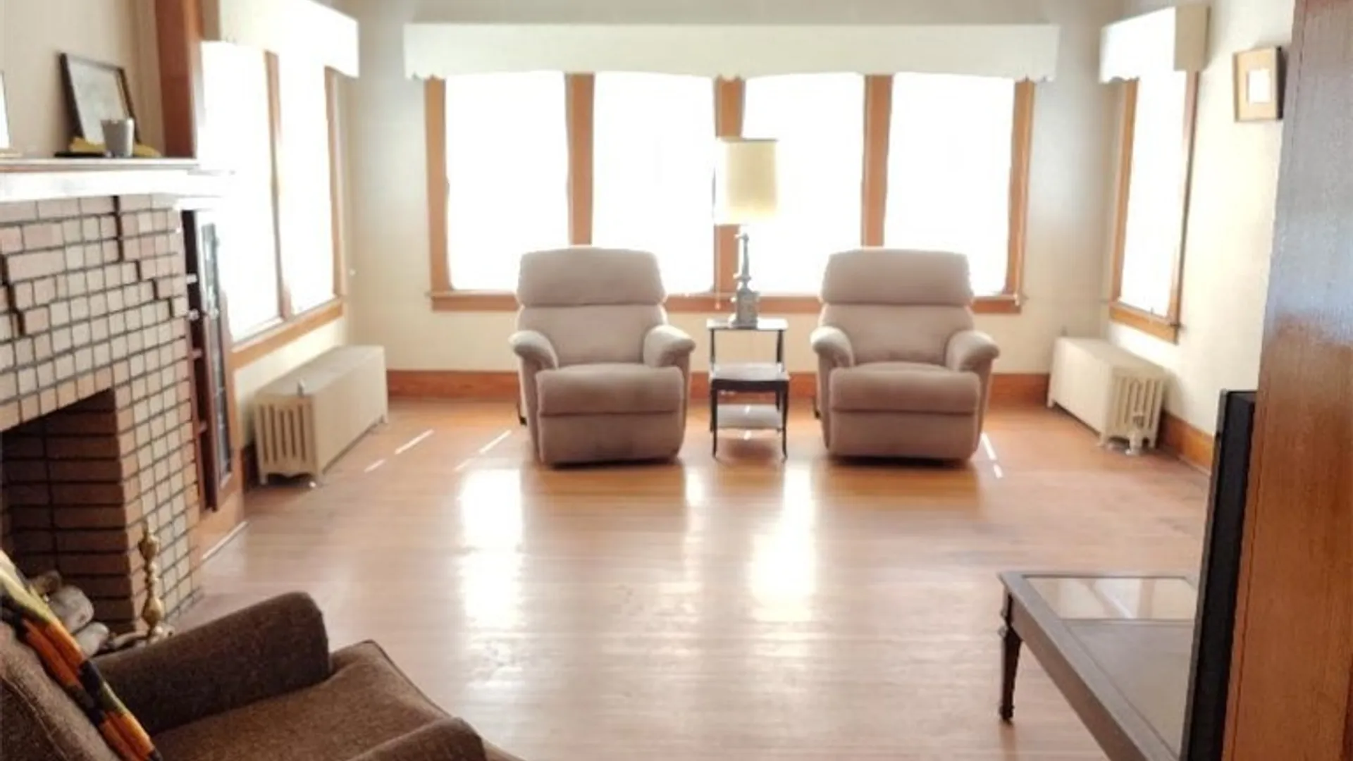 Property at 1568 Elmwood Avenue, Buffalo, NY 14207 7