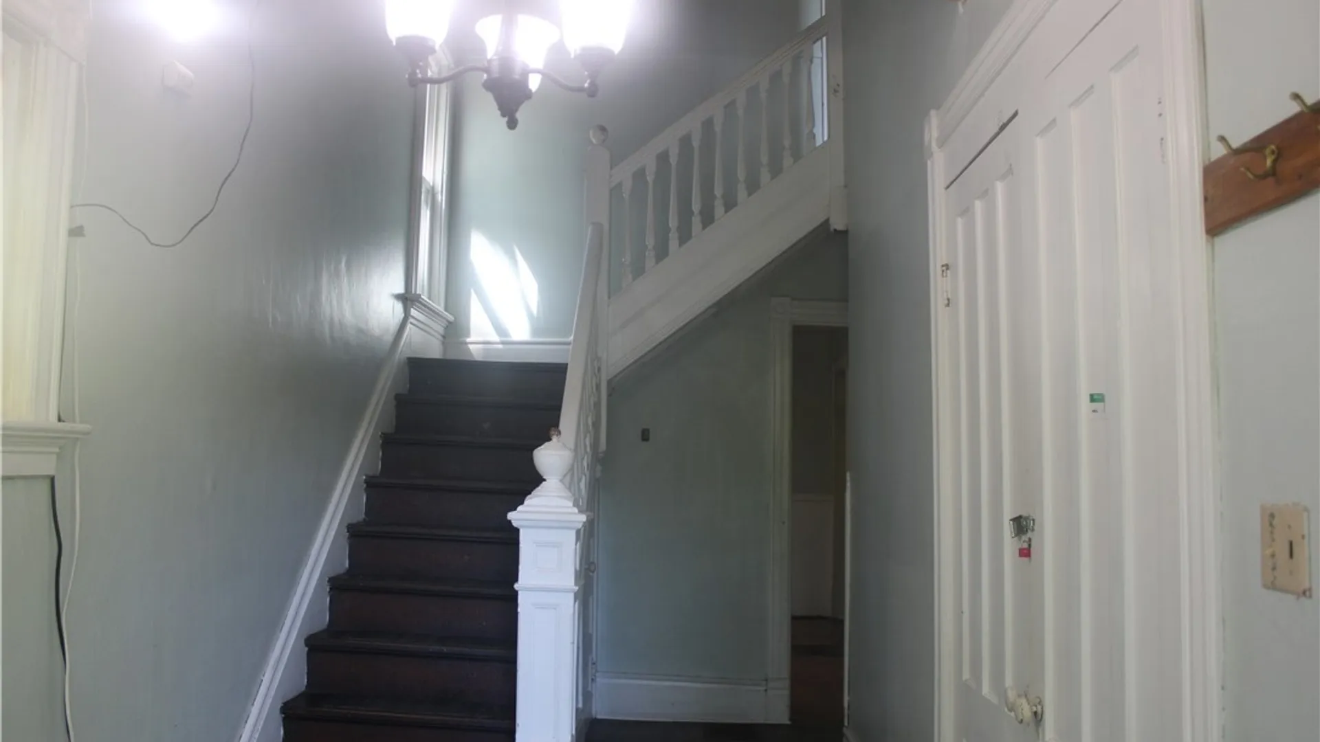 Property at 437 Clarendon Street, Syracuse, NY 13210 5