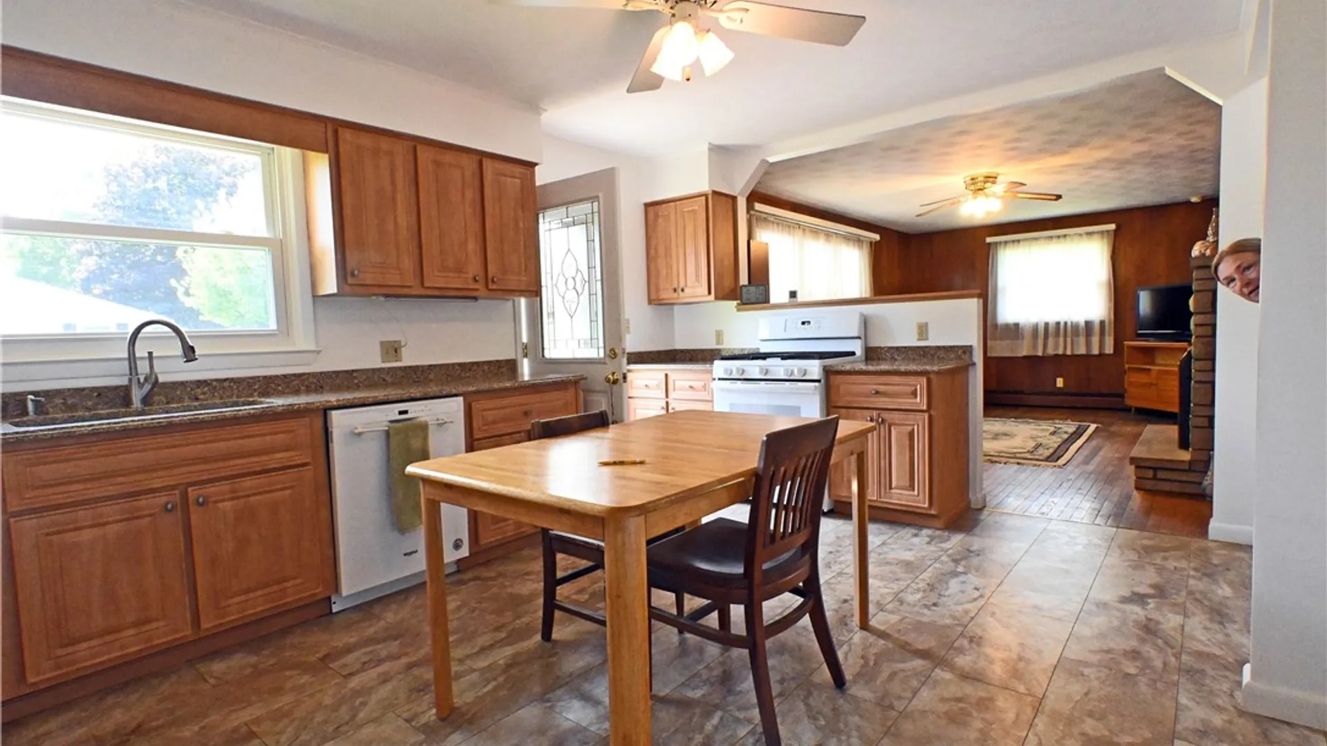 Property at 2 Cayuga Drive, Big Flats, NY 14845 17