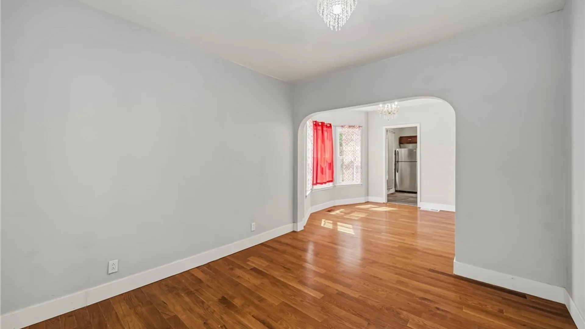Property at 284 Hazelwood Avenue, Buffalo, NY 14215 5