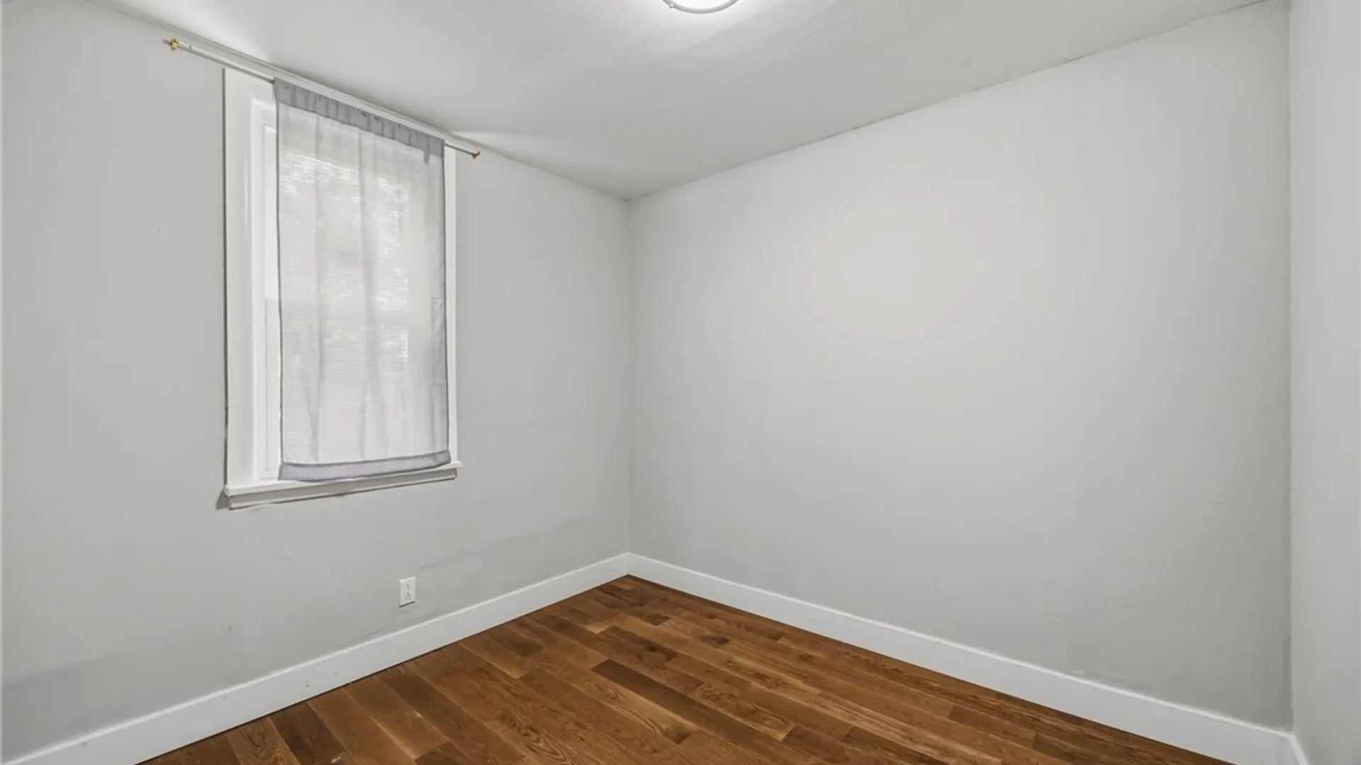 Property at 284 Hazelwood Avenue, Buffalo, NY 14215 26