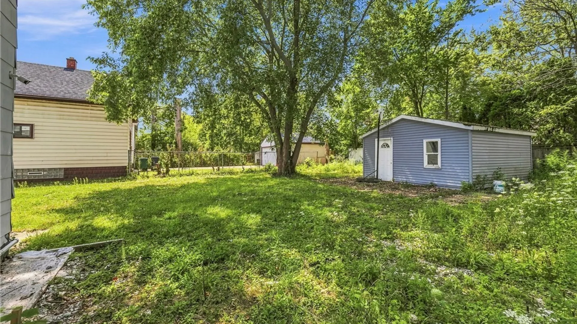 Property at 284 Hazelwood Avenue, Buffalo, NY 14215 36