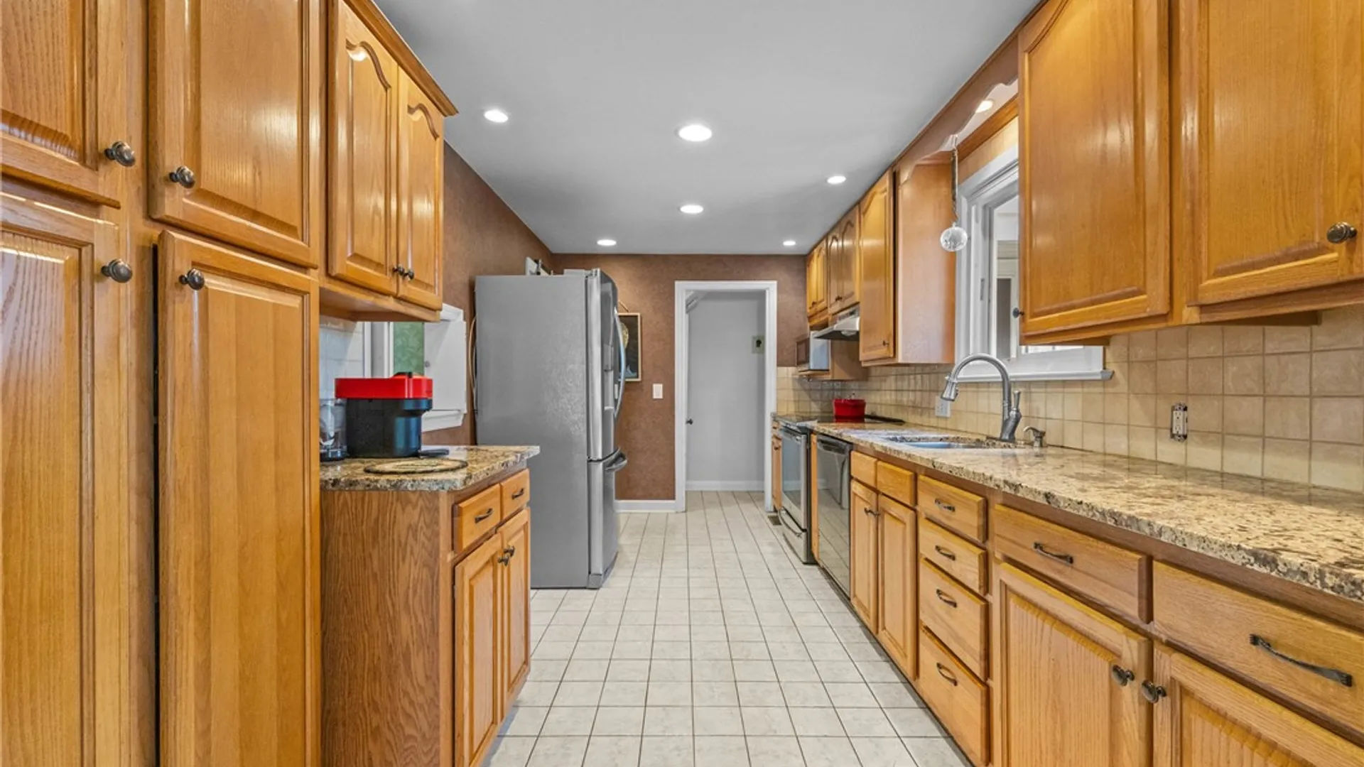 Property at 119 Willowbend Road, Brighton, NY 14618 22