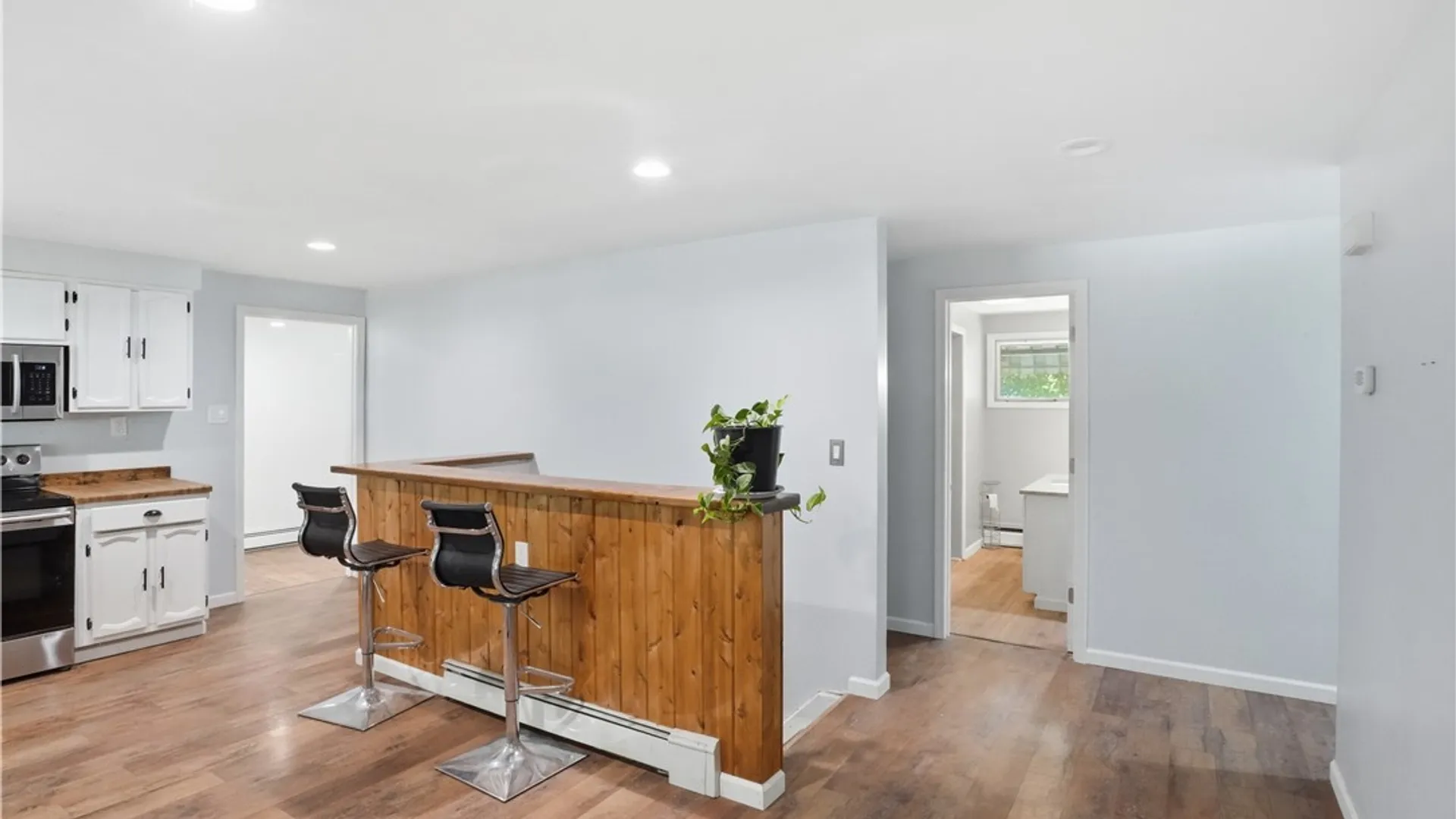 Property at 512 Parkside Place, Porter, NY 14174 12