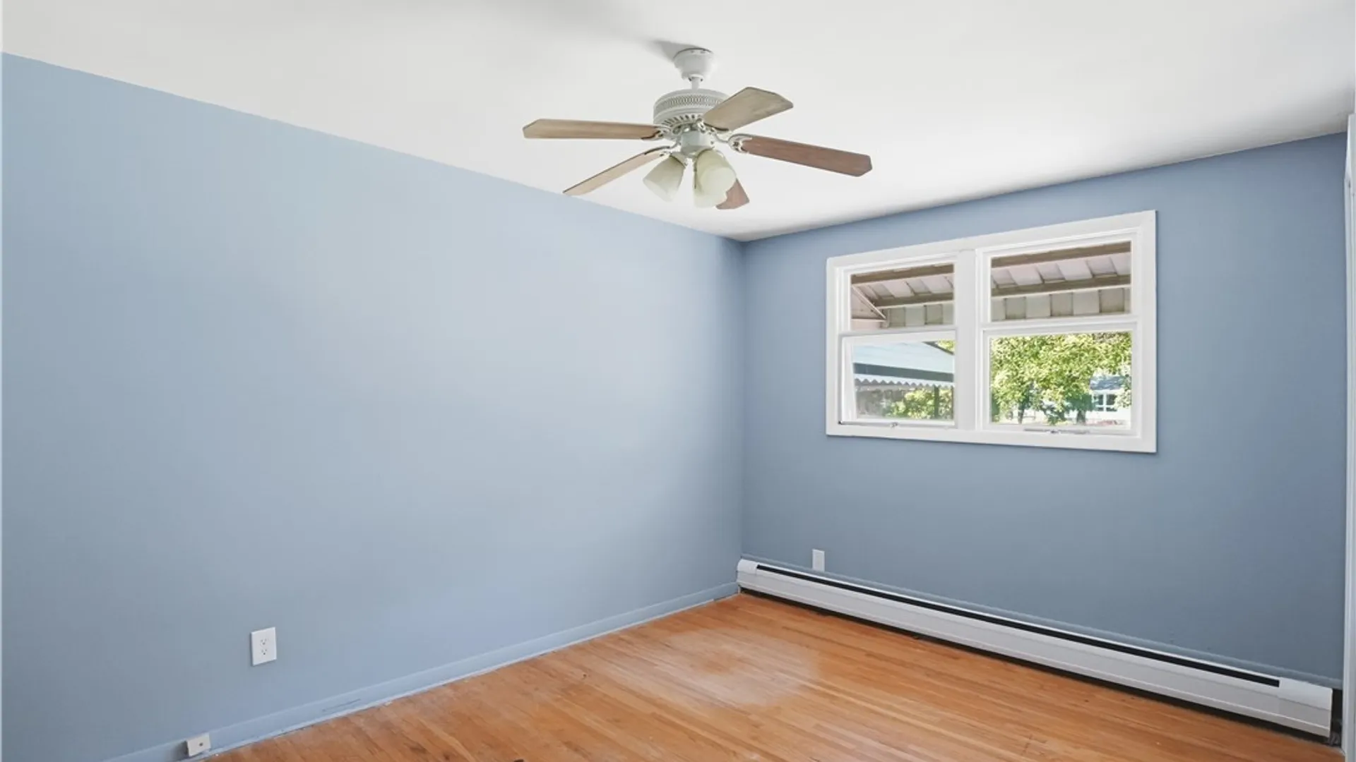 Property at 512 Parkside Place, Porter, NY 14174 16
