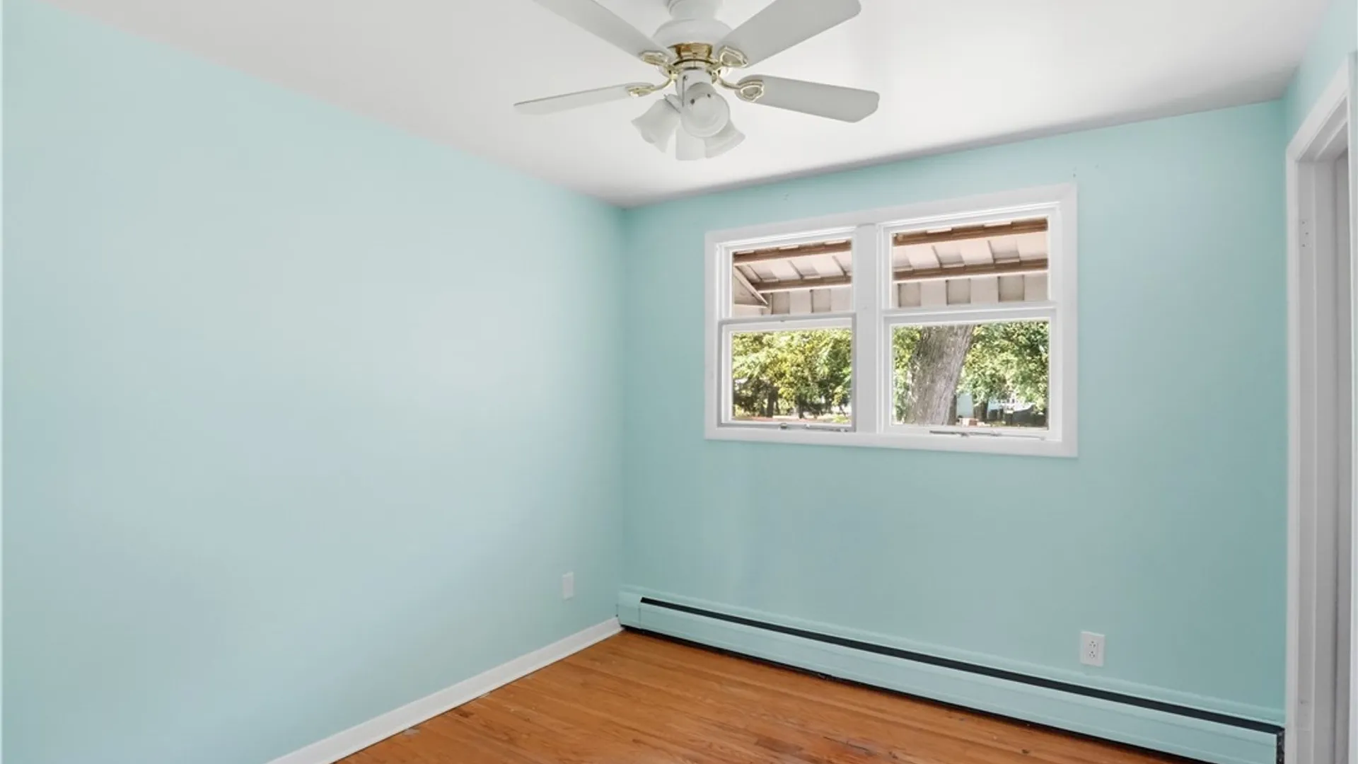 Property at 512 Parkside Place, Porter, NY 14174 18
